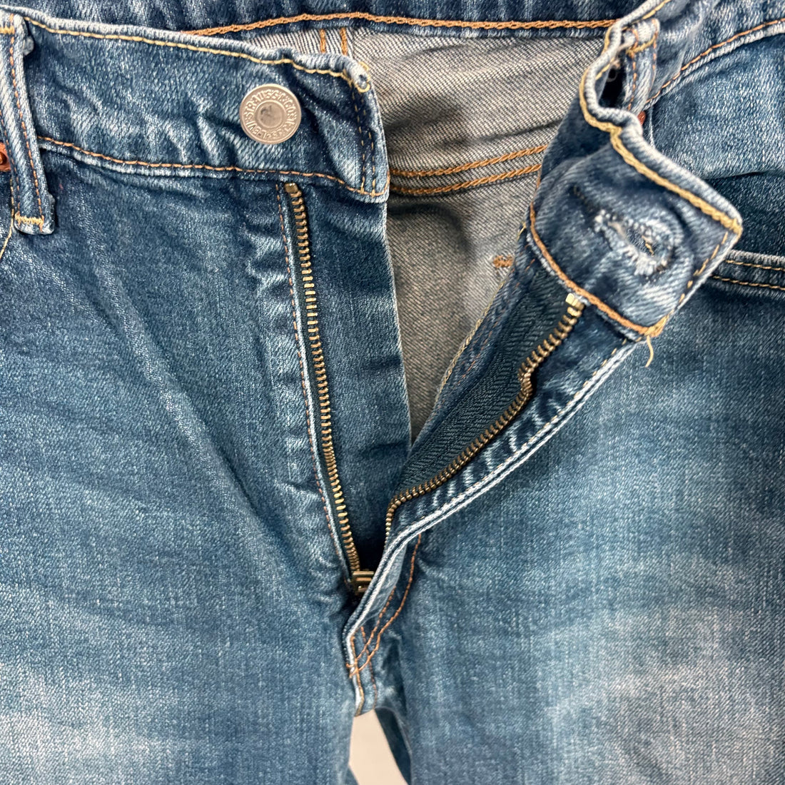 Levi 513 men's jeans, waist size 36"