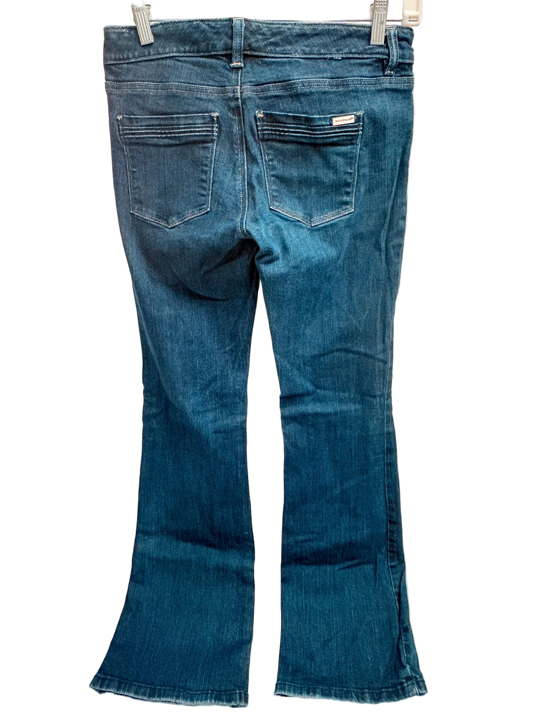 White House Black Market Blanc Flared Leg blue jeans