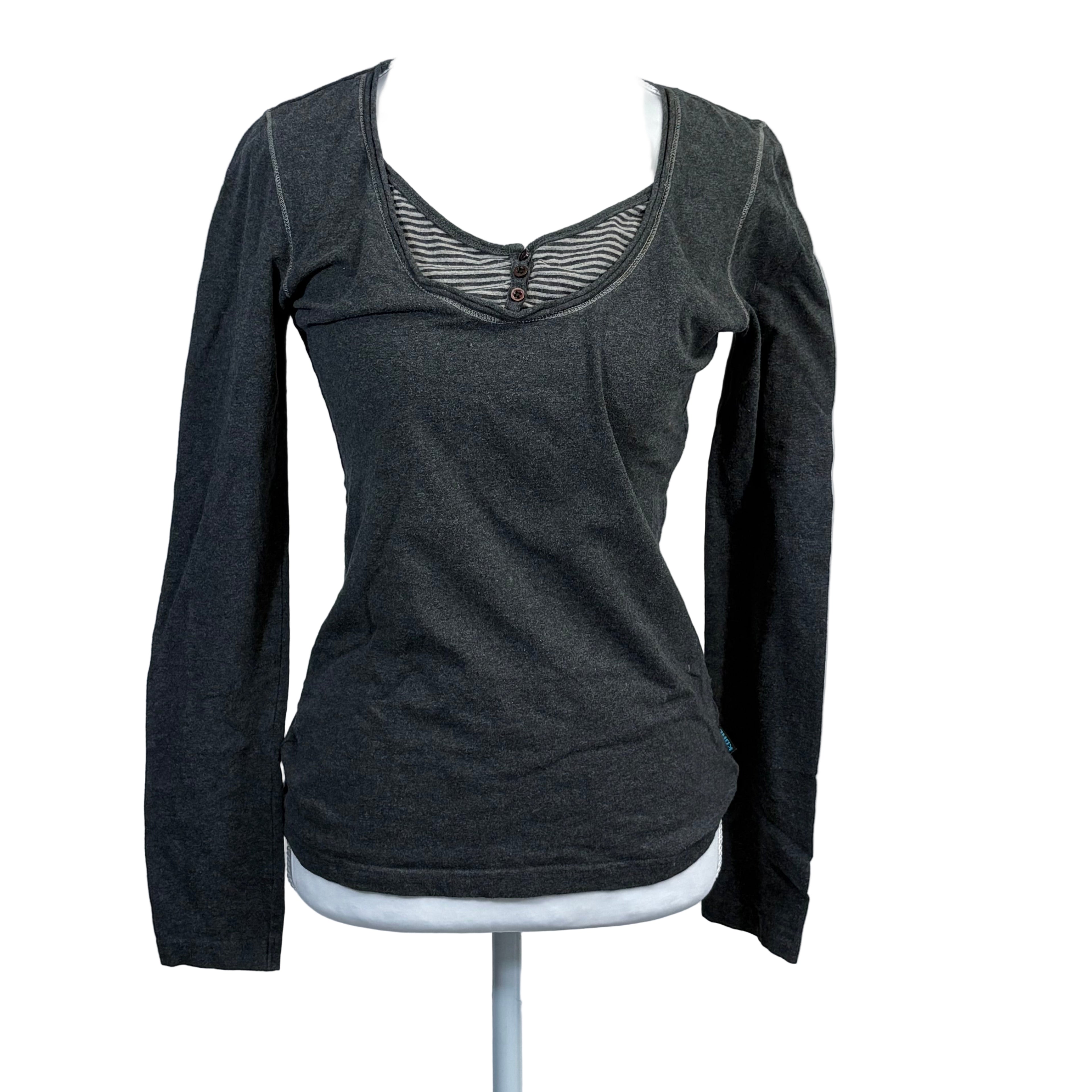 Kuhl women's long sleeve top, size small