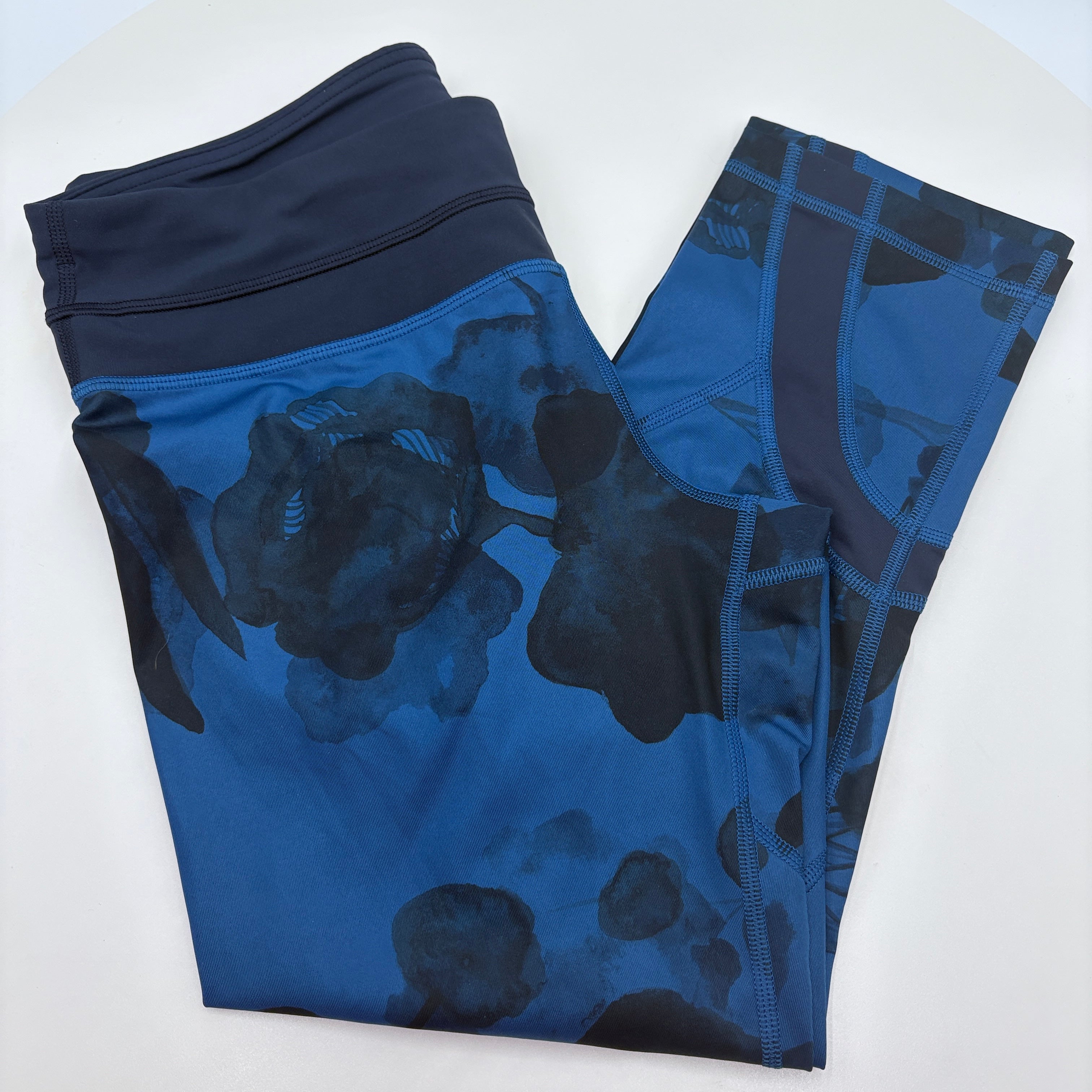 Lululemon Leggings, size small