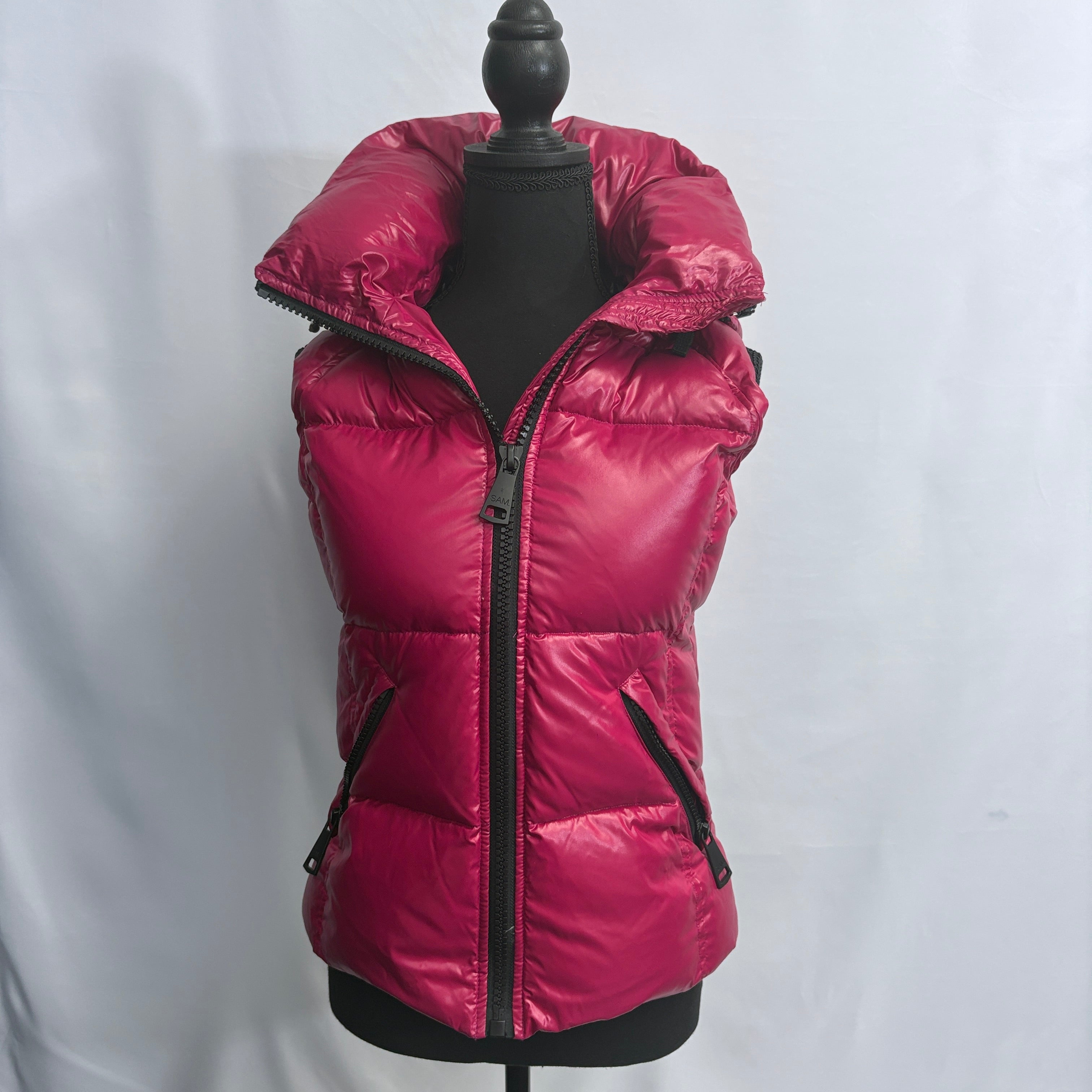 Authenticated SAM New York Vest with hood, size small