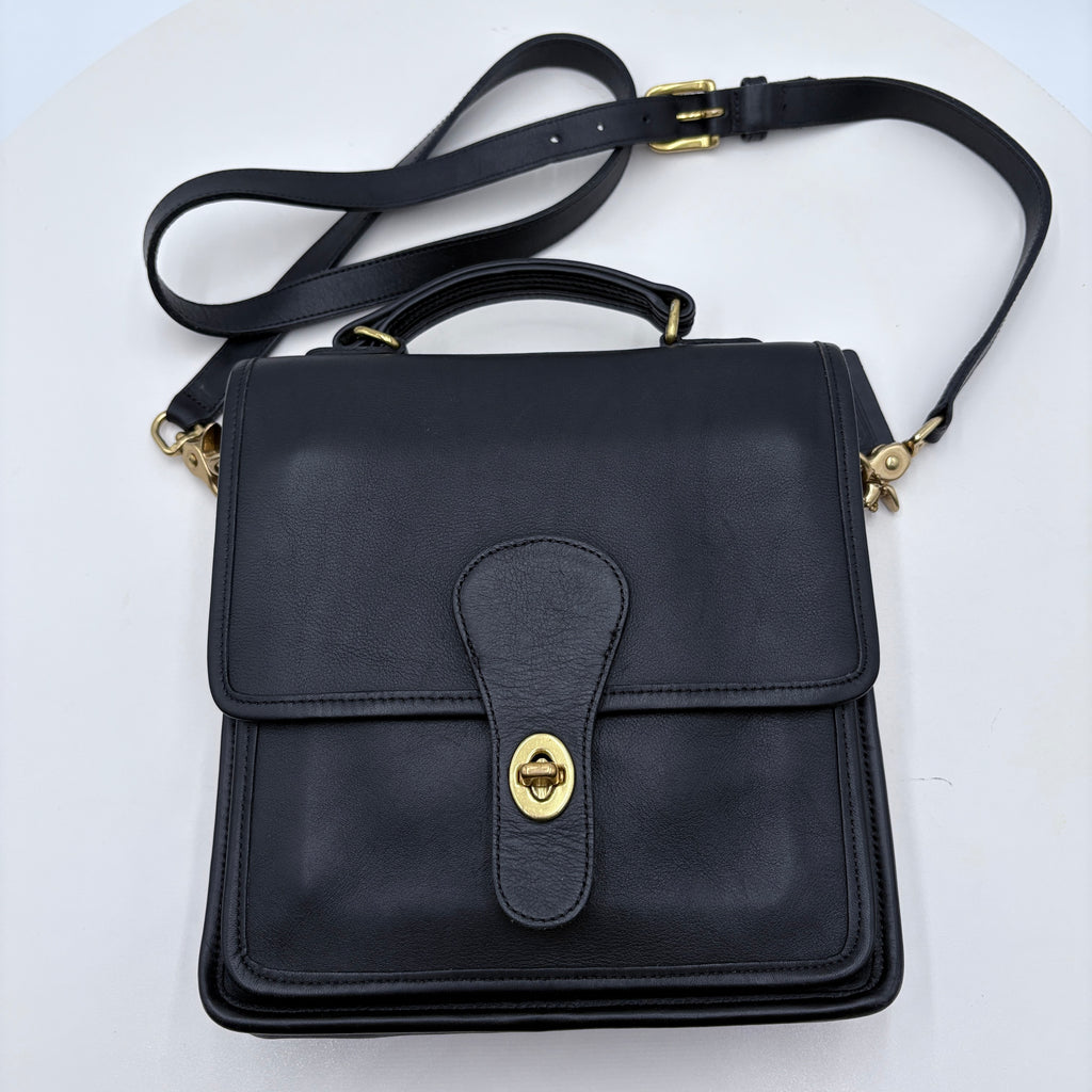 Authenticated vintage Coach Willis cross body purse