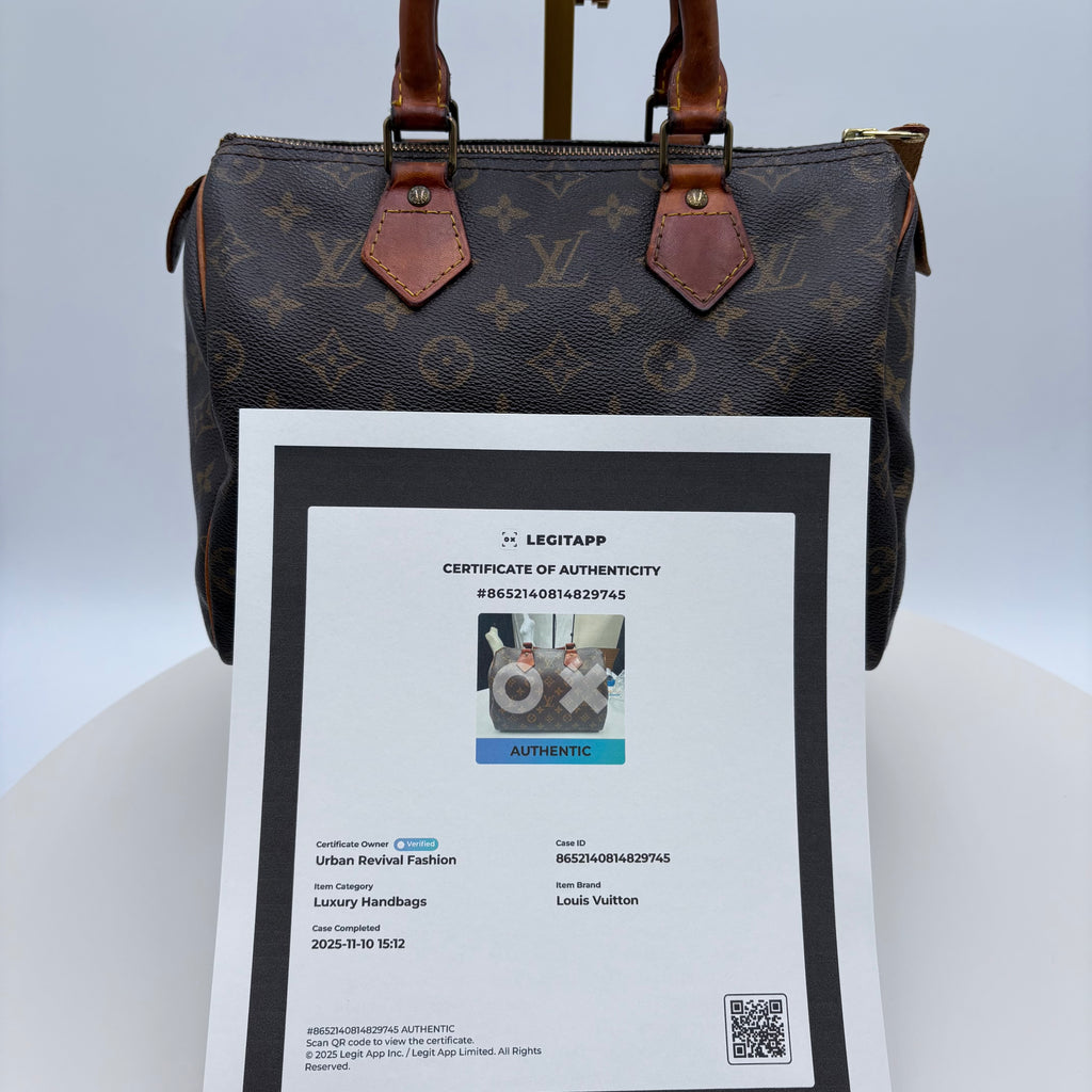 Authenticated Vintage Louis Vuitton Speedy 20 purse