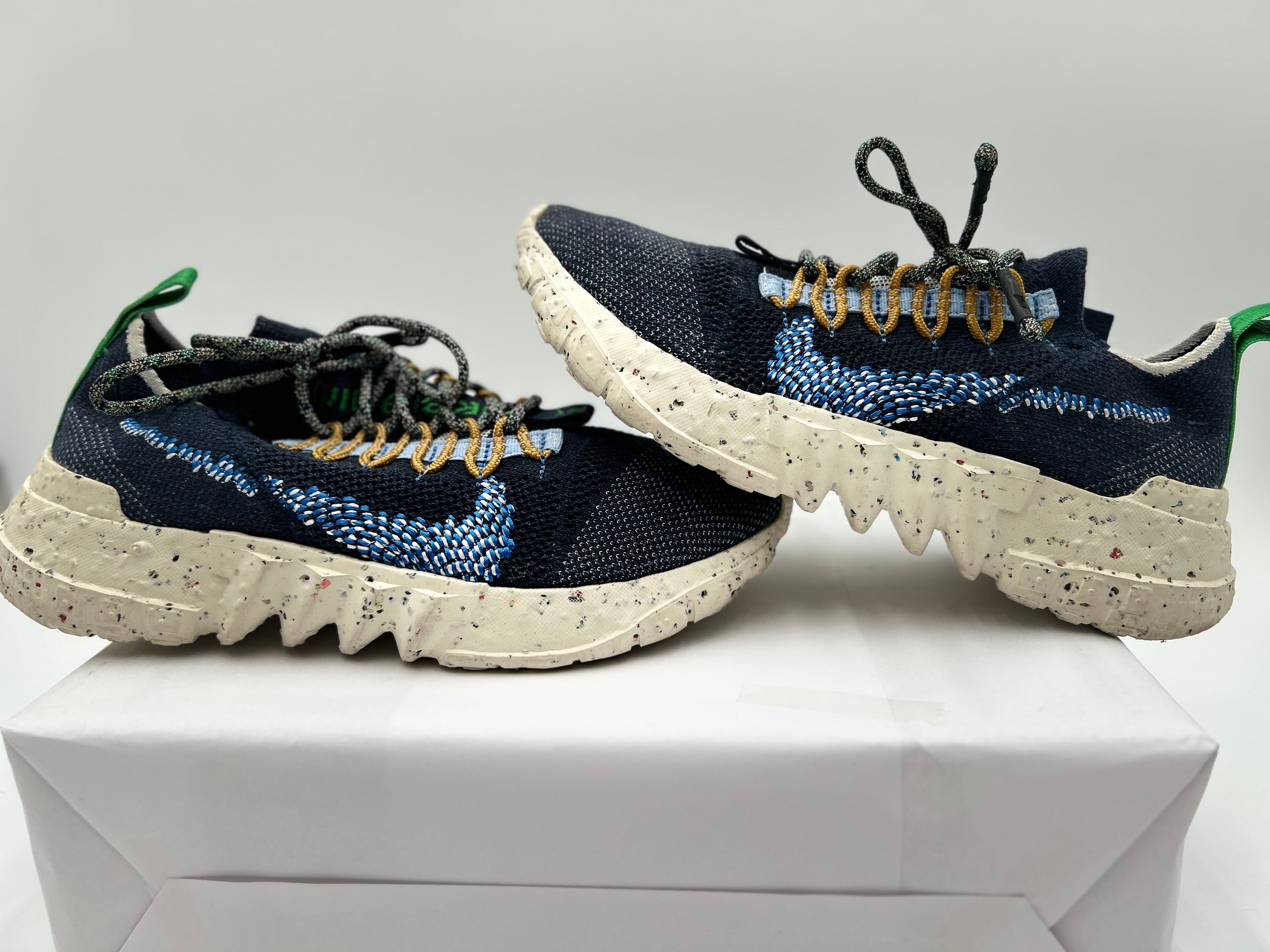 Nike Space Hippie 01 Obsidian