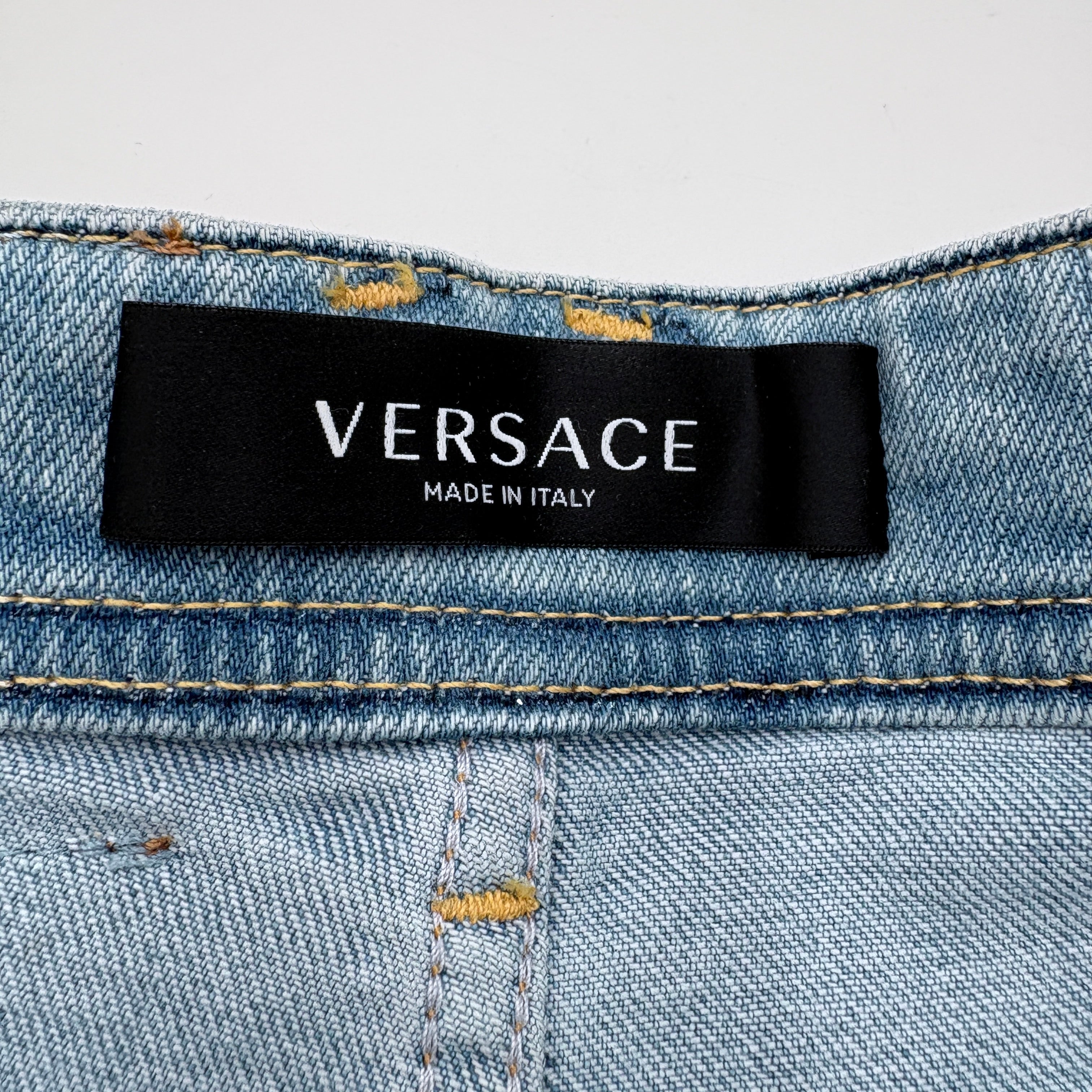 Authenticated Versace Barocco Print Shorts — Like NWT, waist 32"