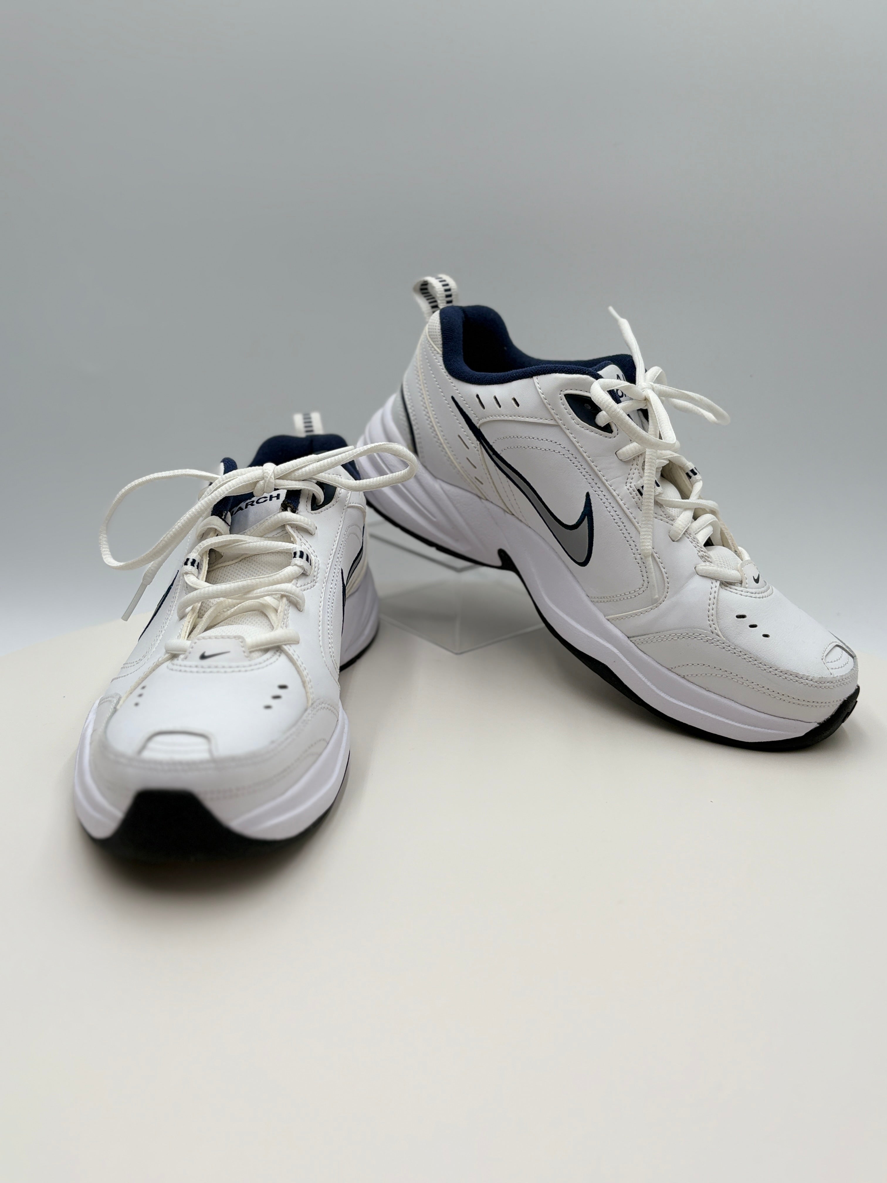 Nike Air Monarch IV (415445-102)