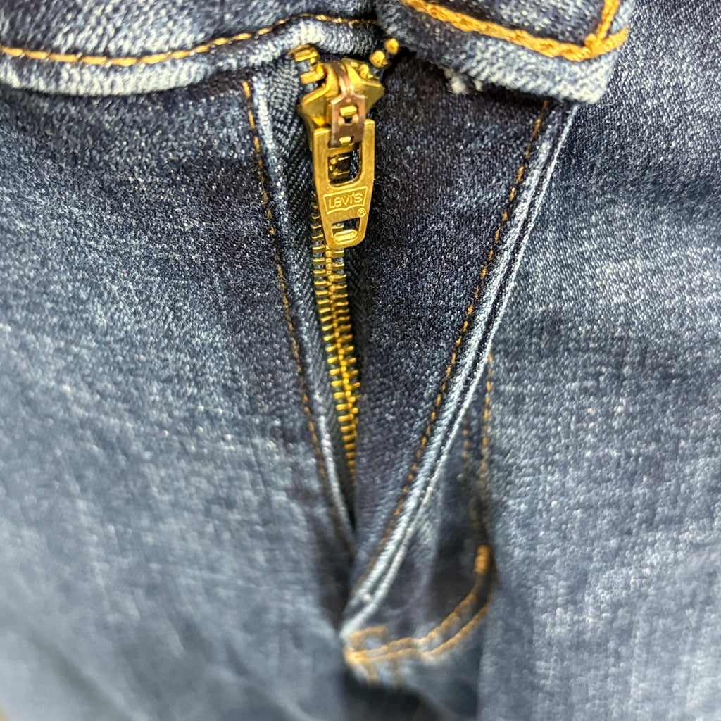 Levi Straight Leg Jeans, size 8, waist 29"