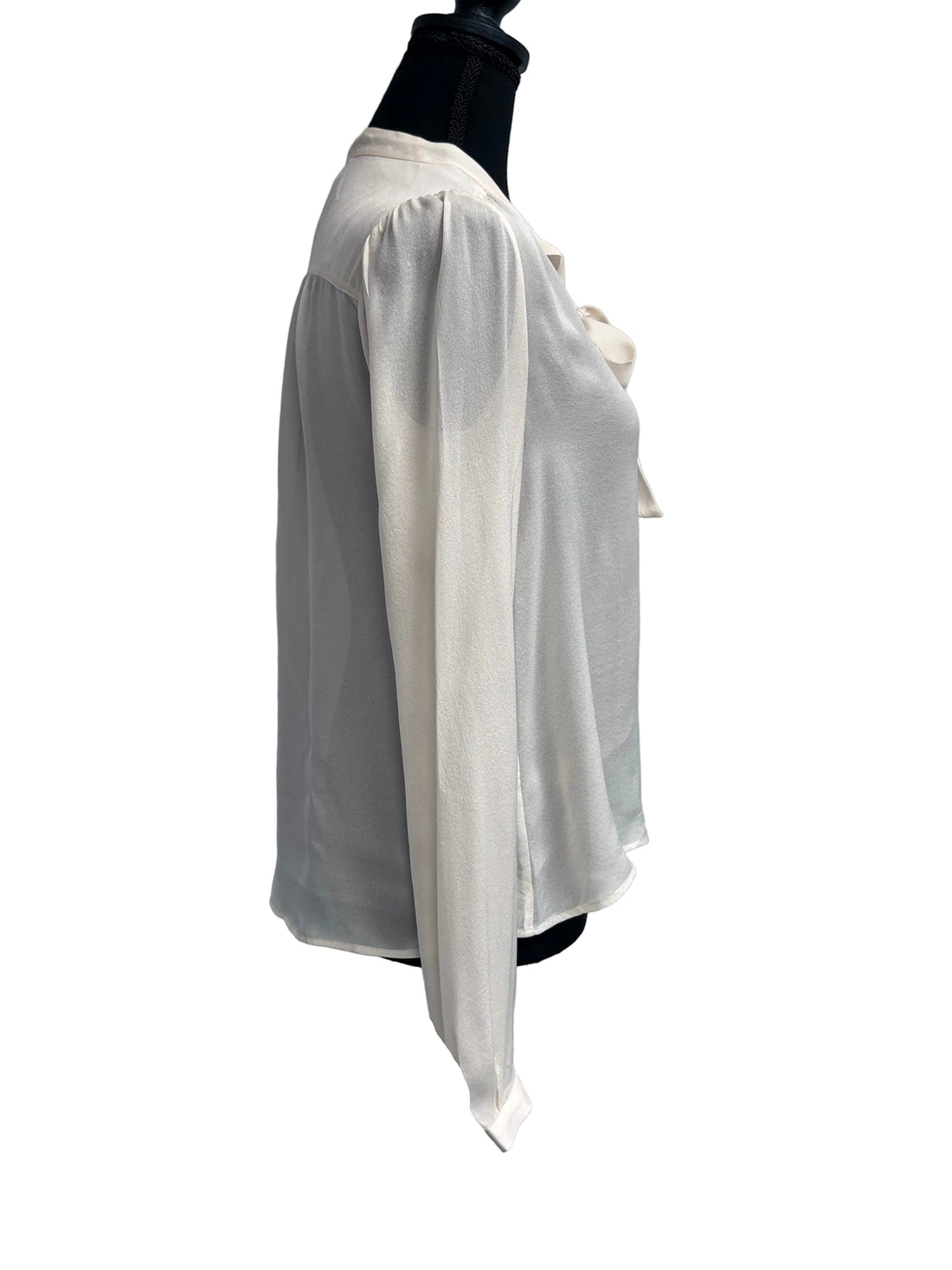 Elizabeth and James semi sheer women's blouse, NWT
