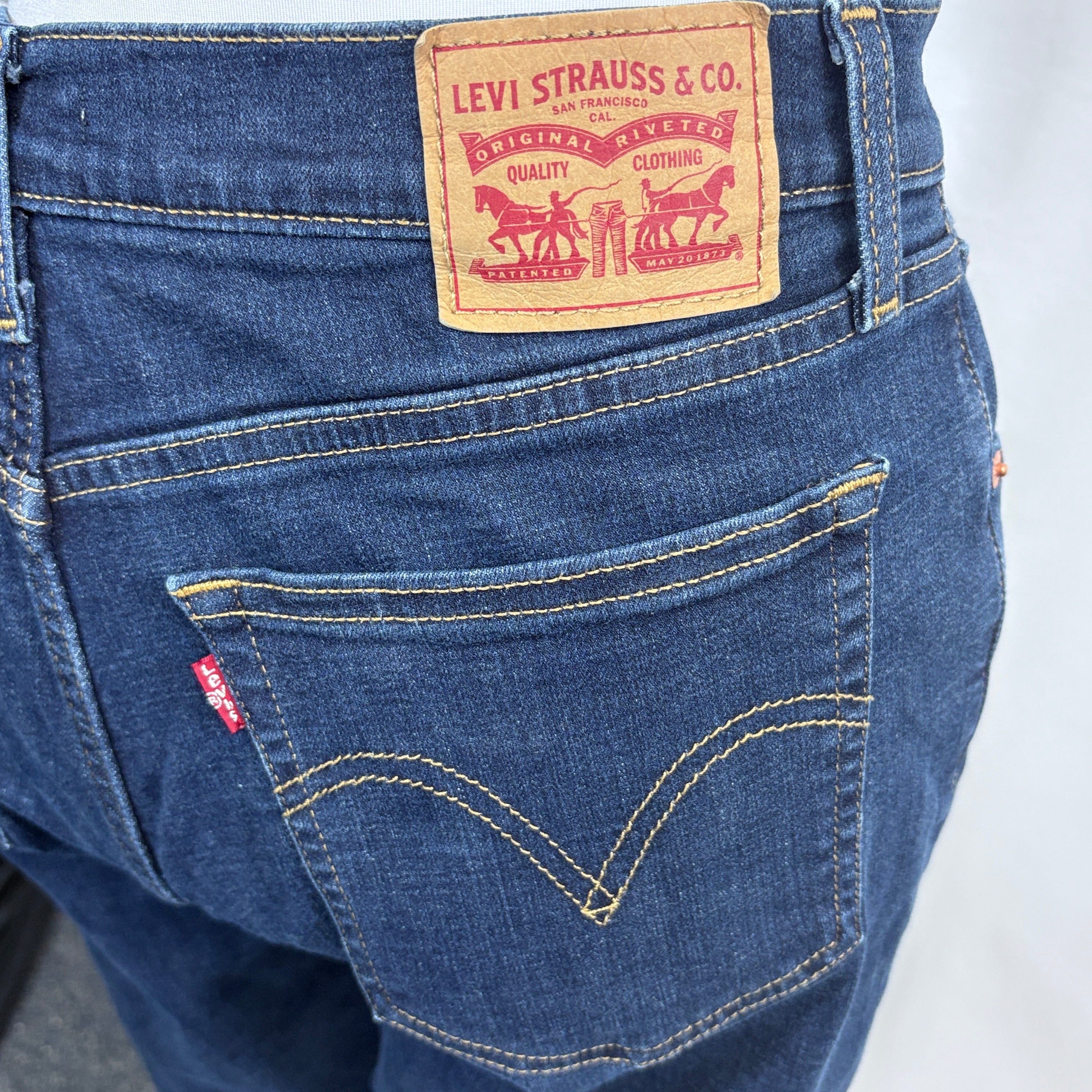 Levi Women's Boyfriend Jeans, waist 30"