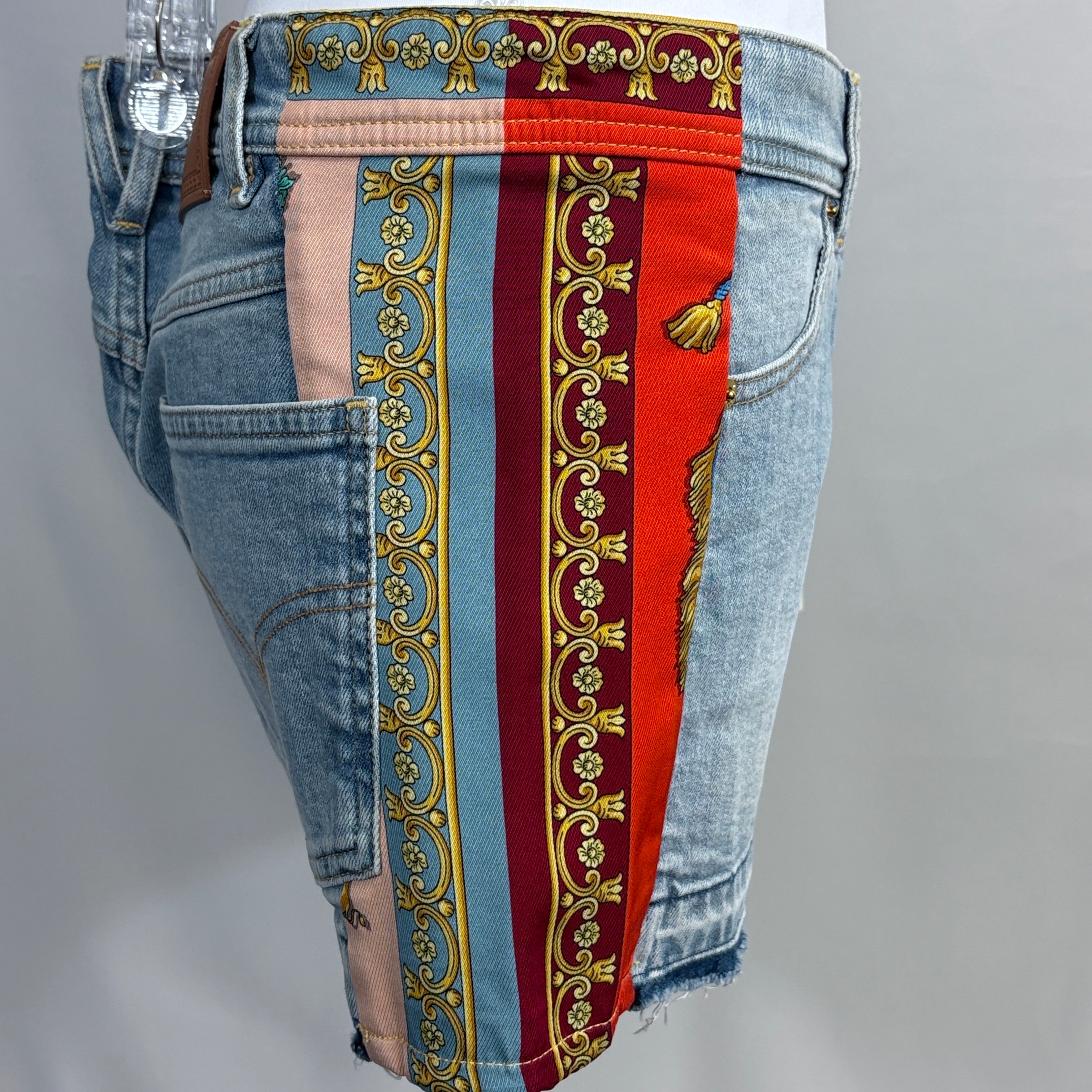 Authenticated Versace Barocco Print Shorts — Like NWT, waist 32"