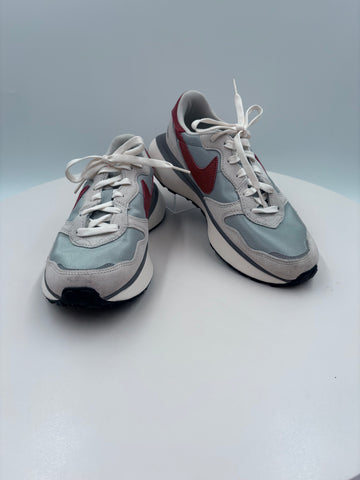 Nike Women's Waffle Shoes