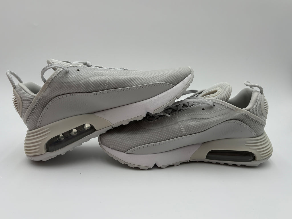 Nike Air Max 2090 Photon Dust Authenticated