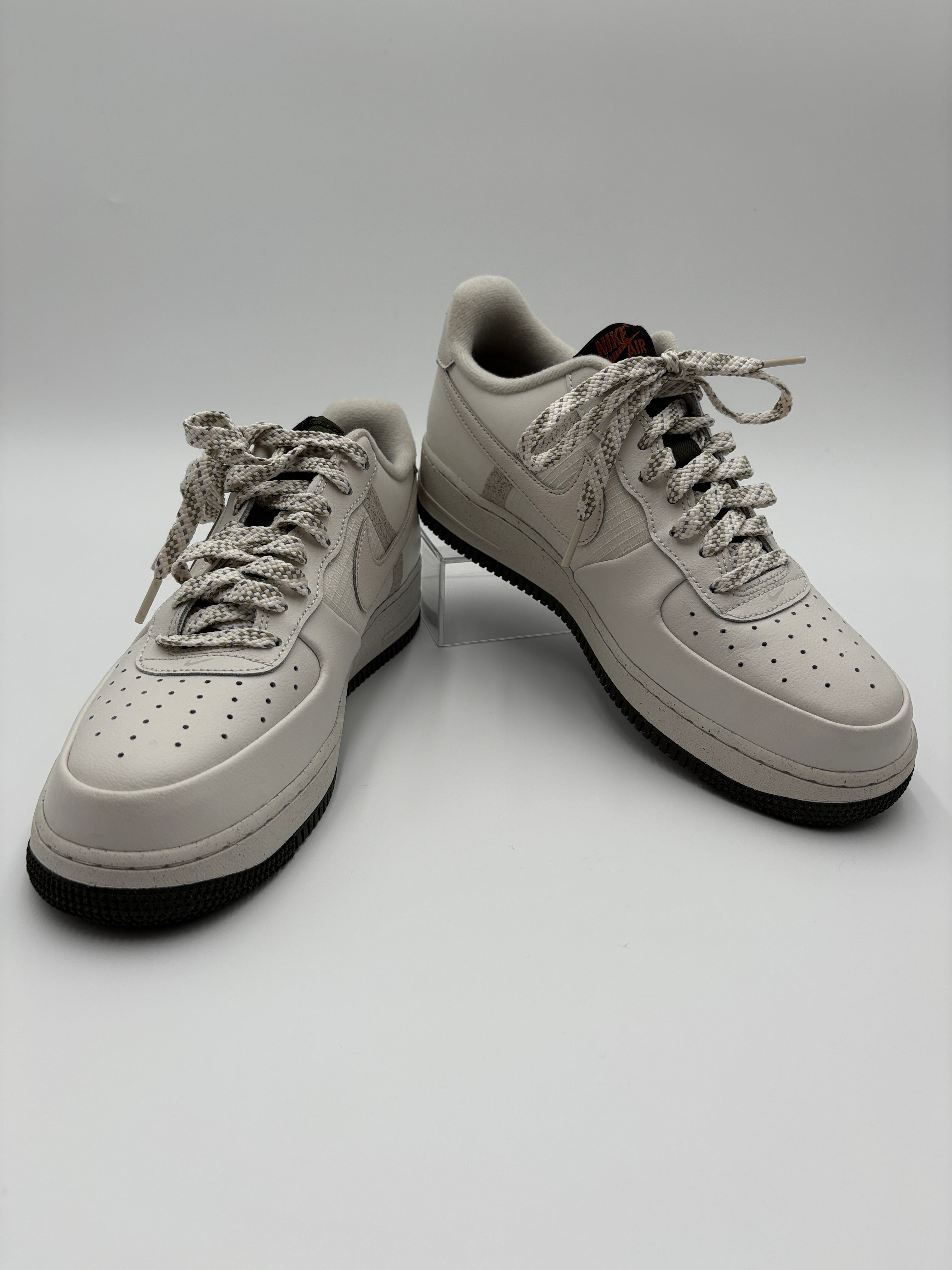 Nike Air Force 1 07 LV8 Winterized Phantom
