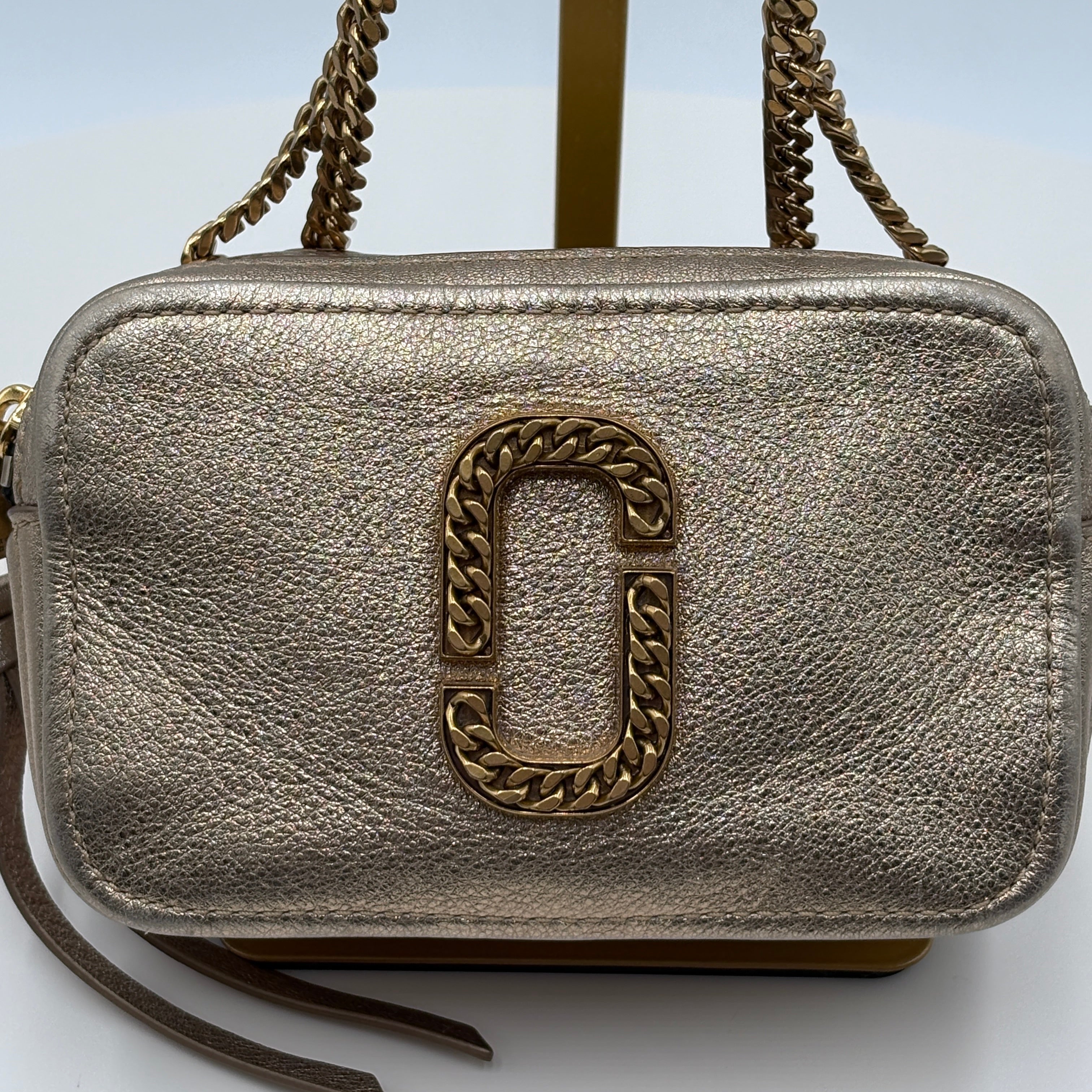 Marc Jacobs Snapshop cross body purse with gold chain