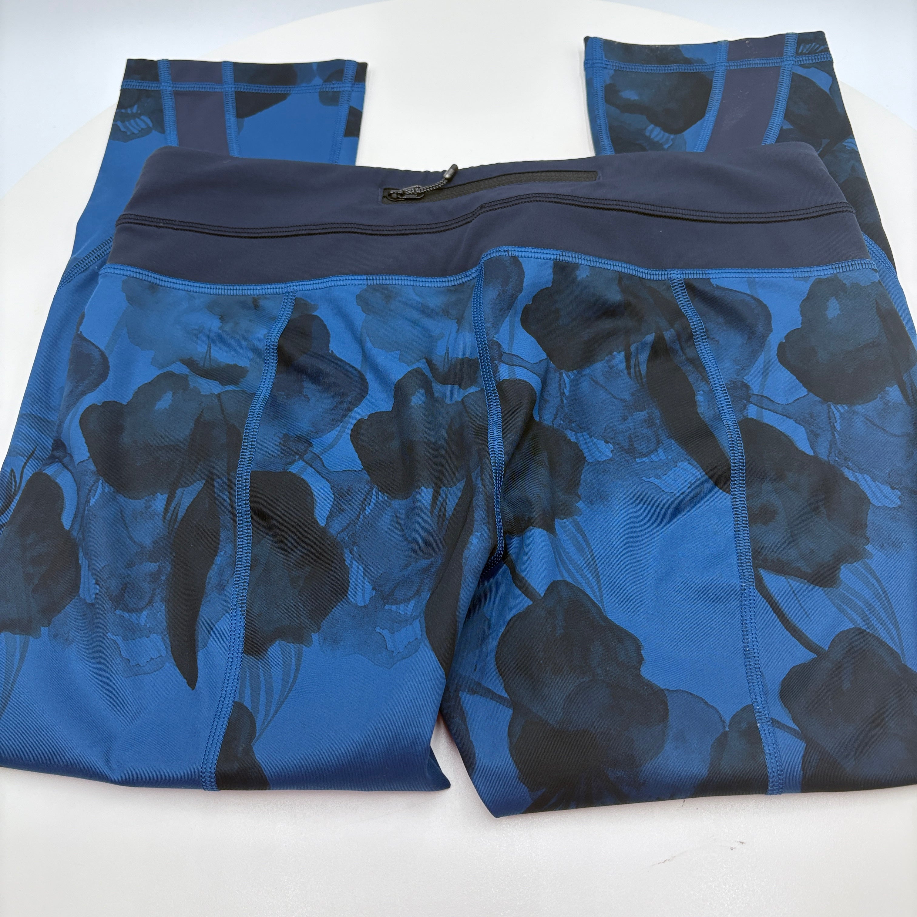 Lululemon Leggings, size small