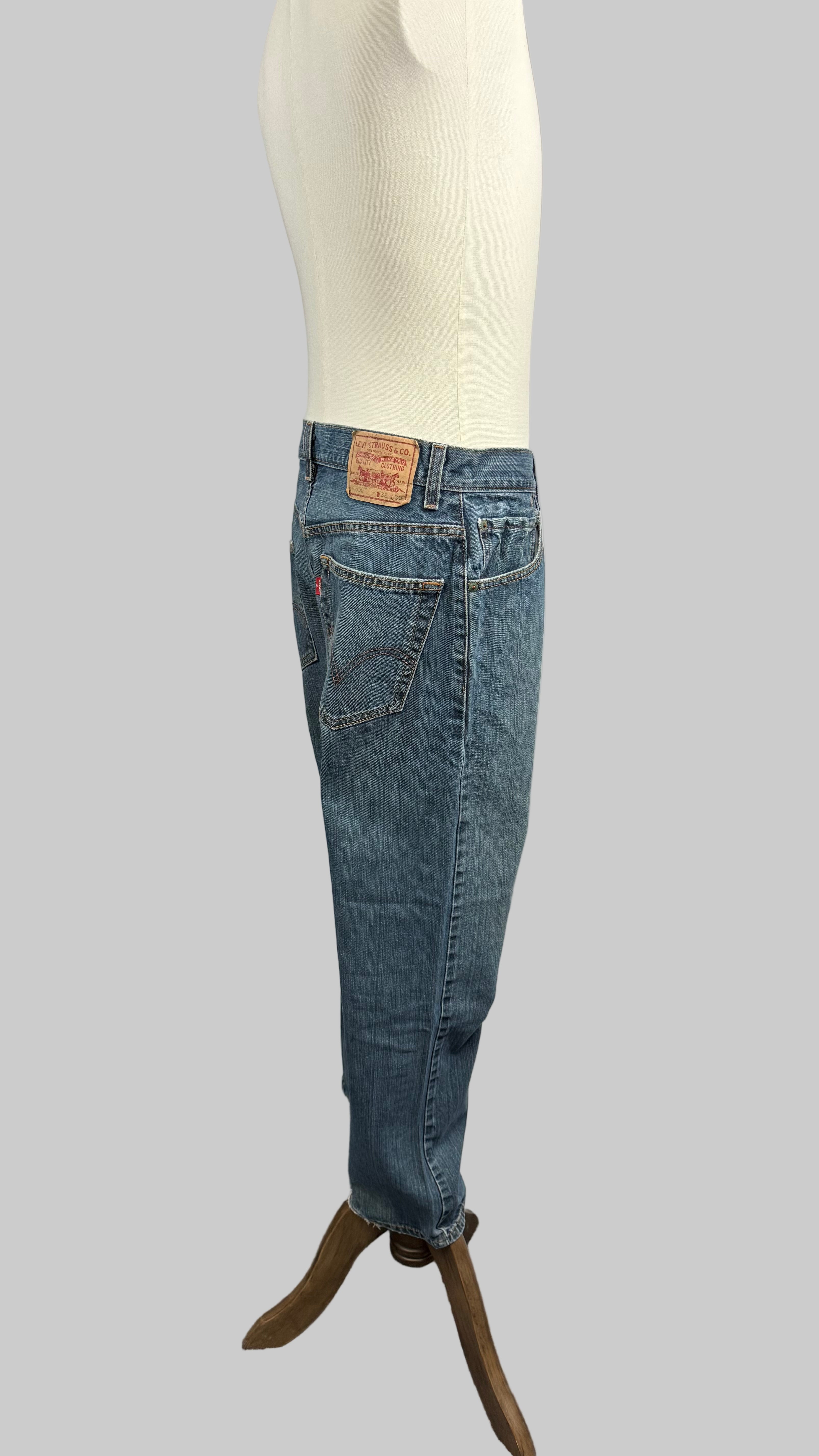 Levi Men's 559 Jeans, waist 32"