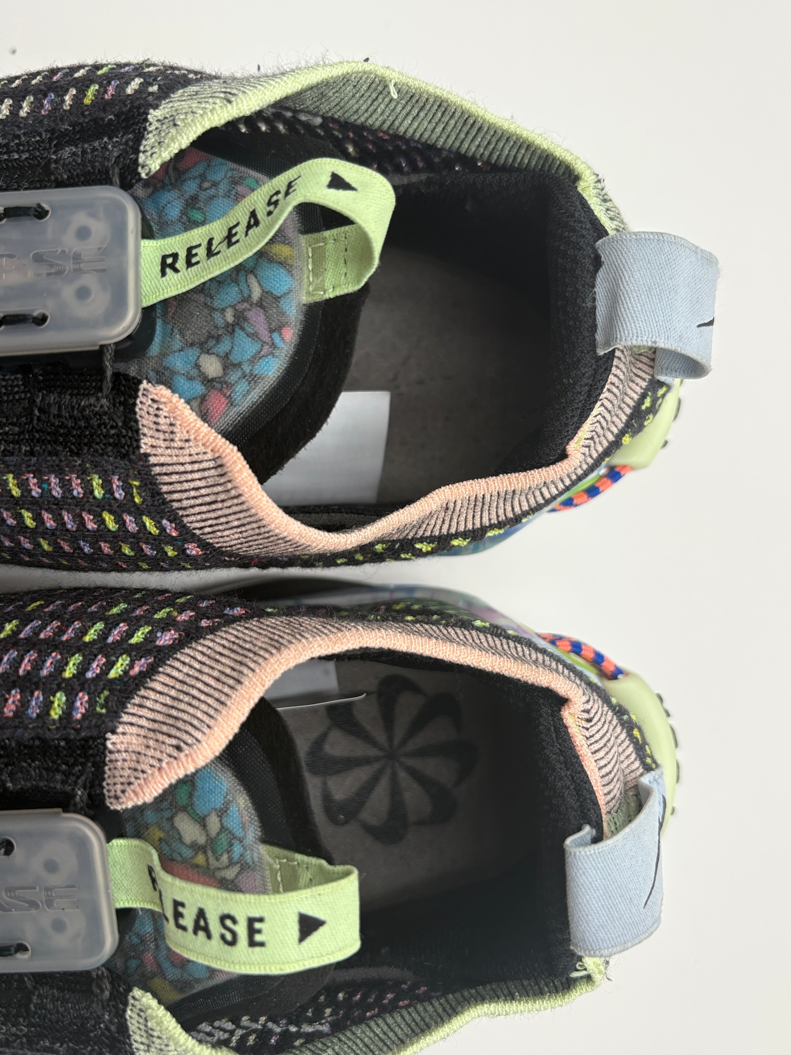 Nike Air Vapor Max 2020 Flyknit Black Barely Volt (Women's) (CT1933-001) Authenticated