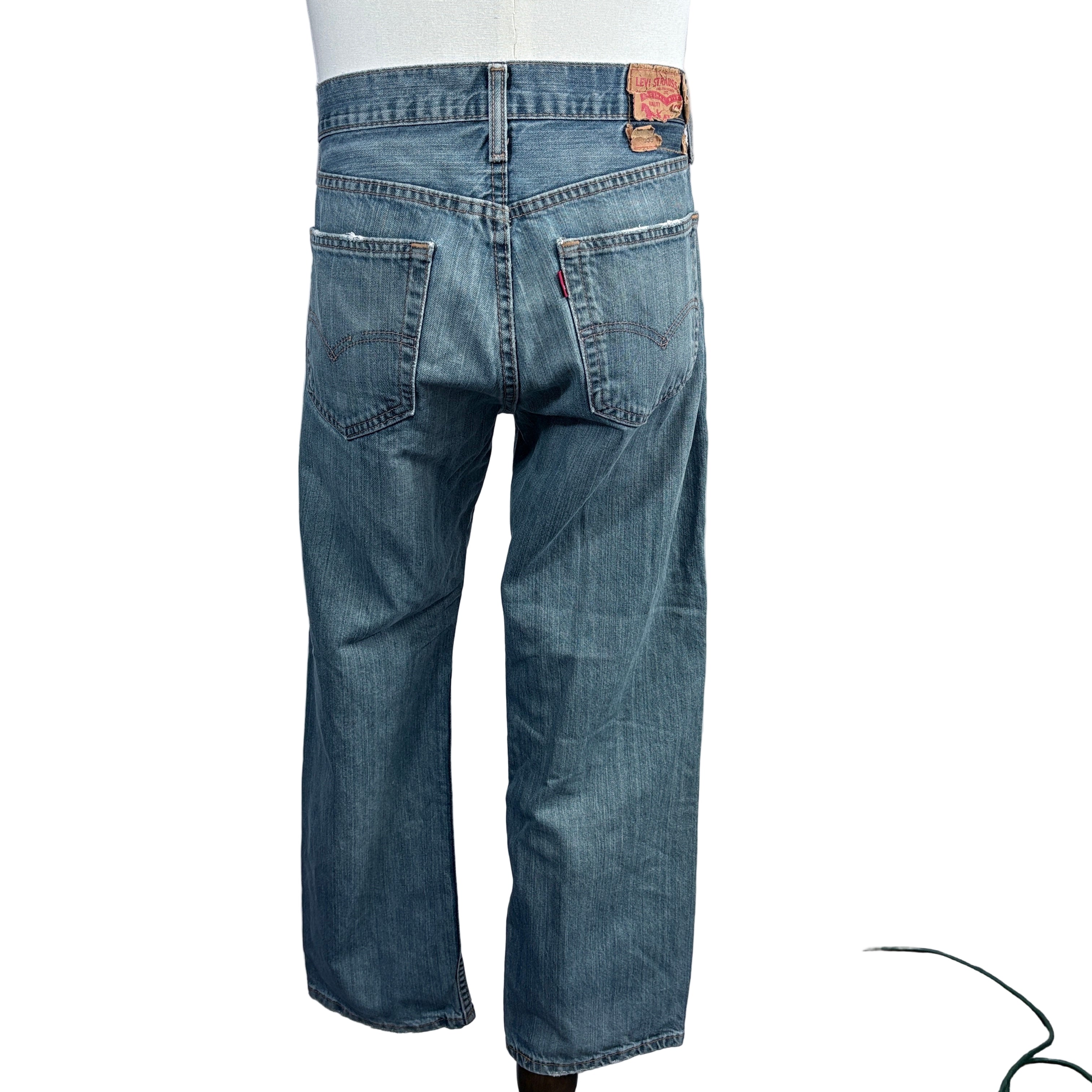 Levi Men's 559 Jeans, waist 33"