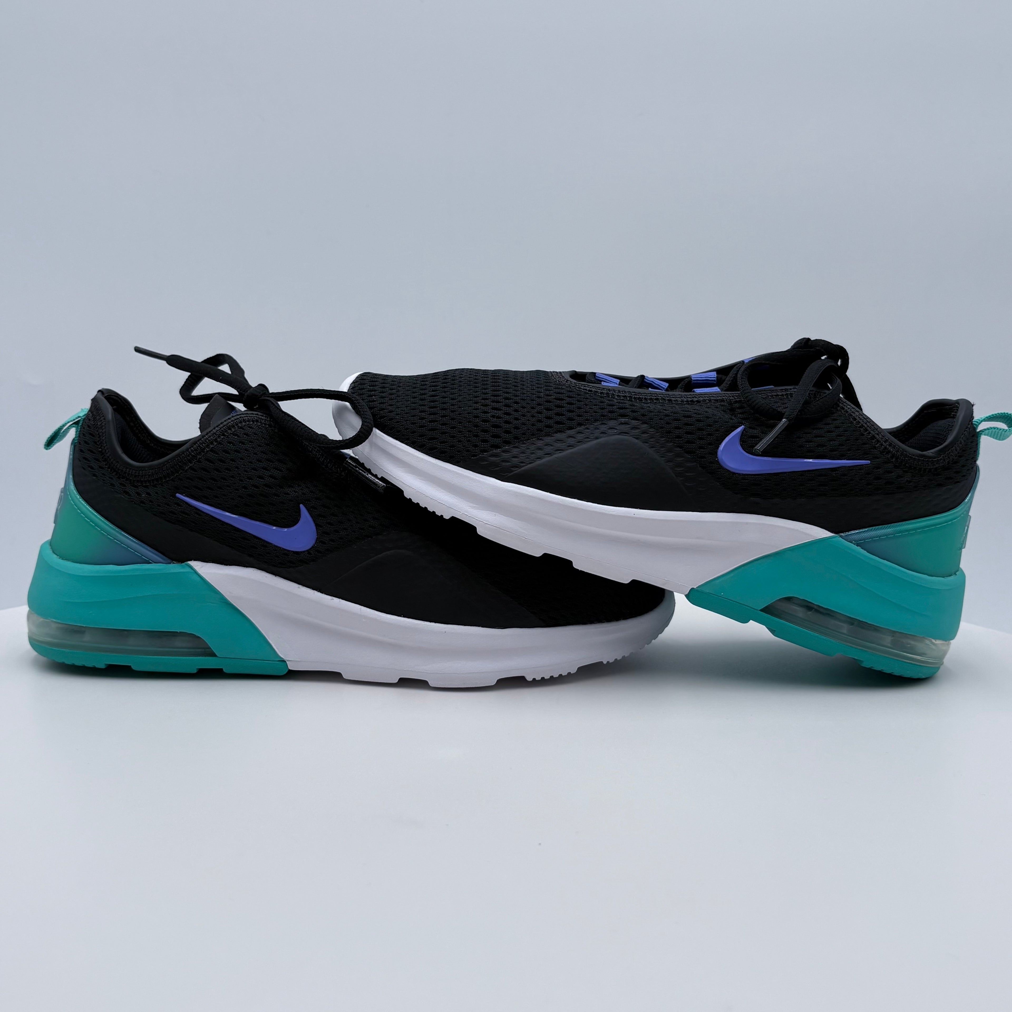 Nike Air Max Motion 2