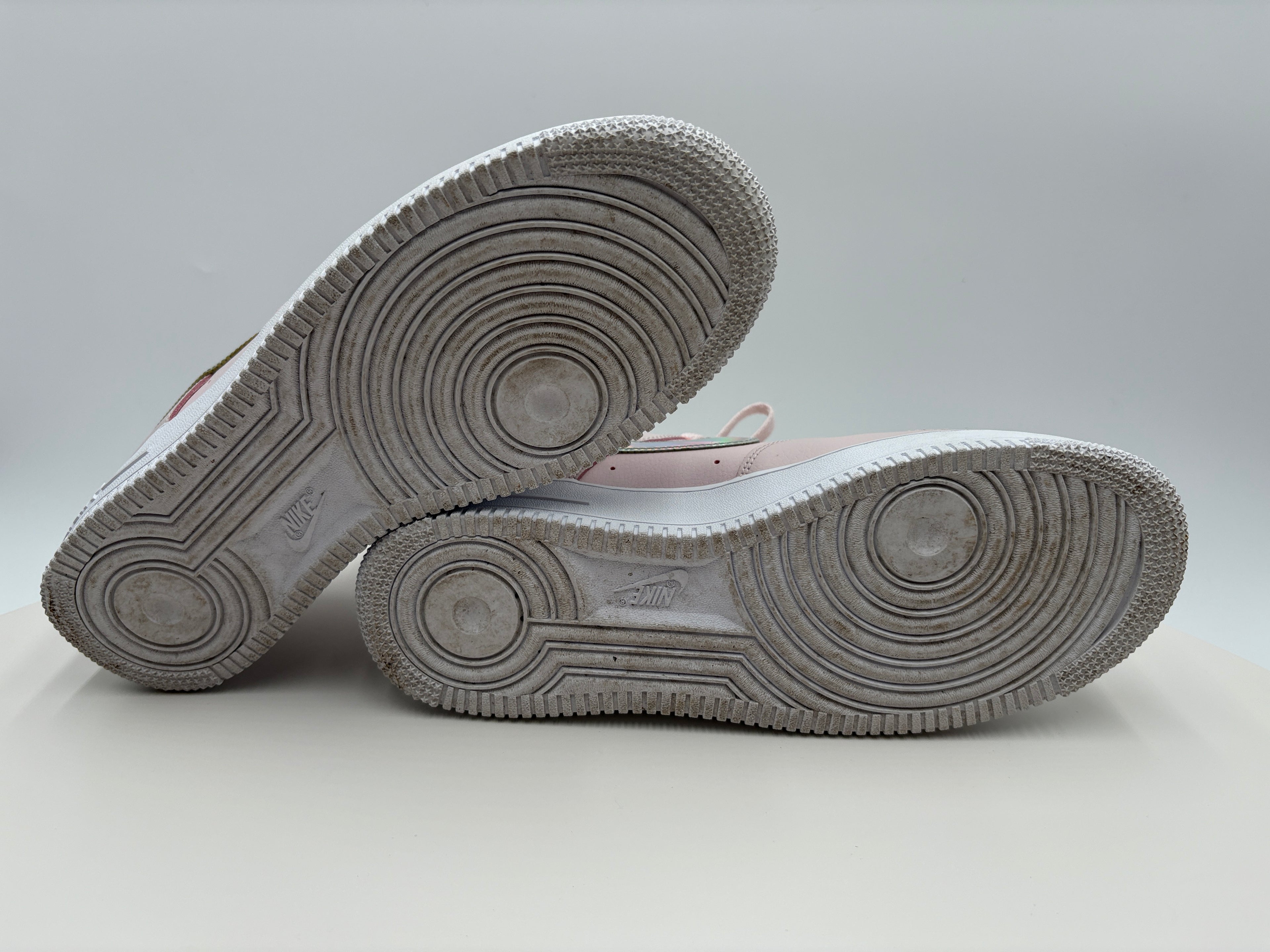 Nike Air Force 1 Low, pink iridescent Authenticated