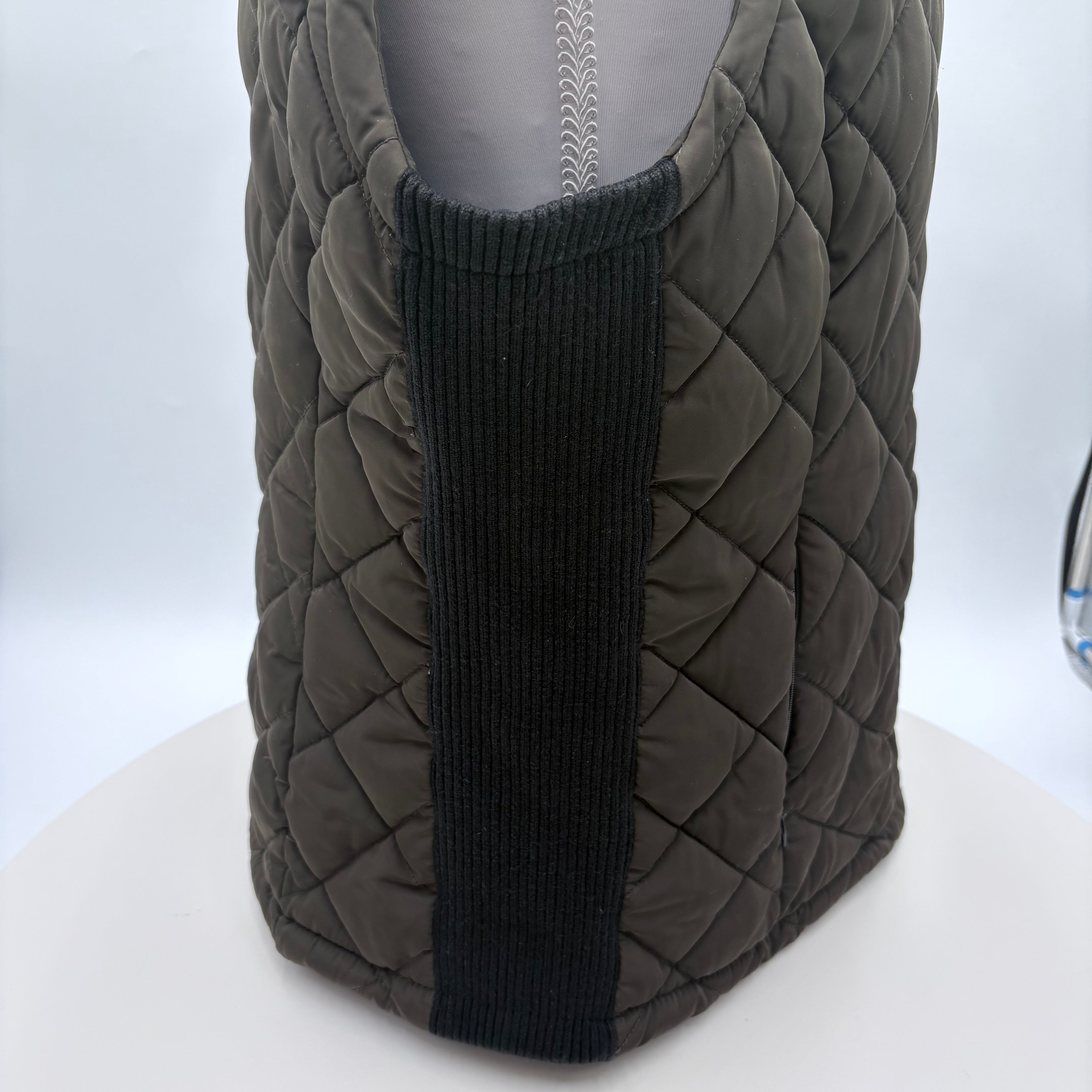 Andrew Marc Puffer vest, size medium