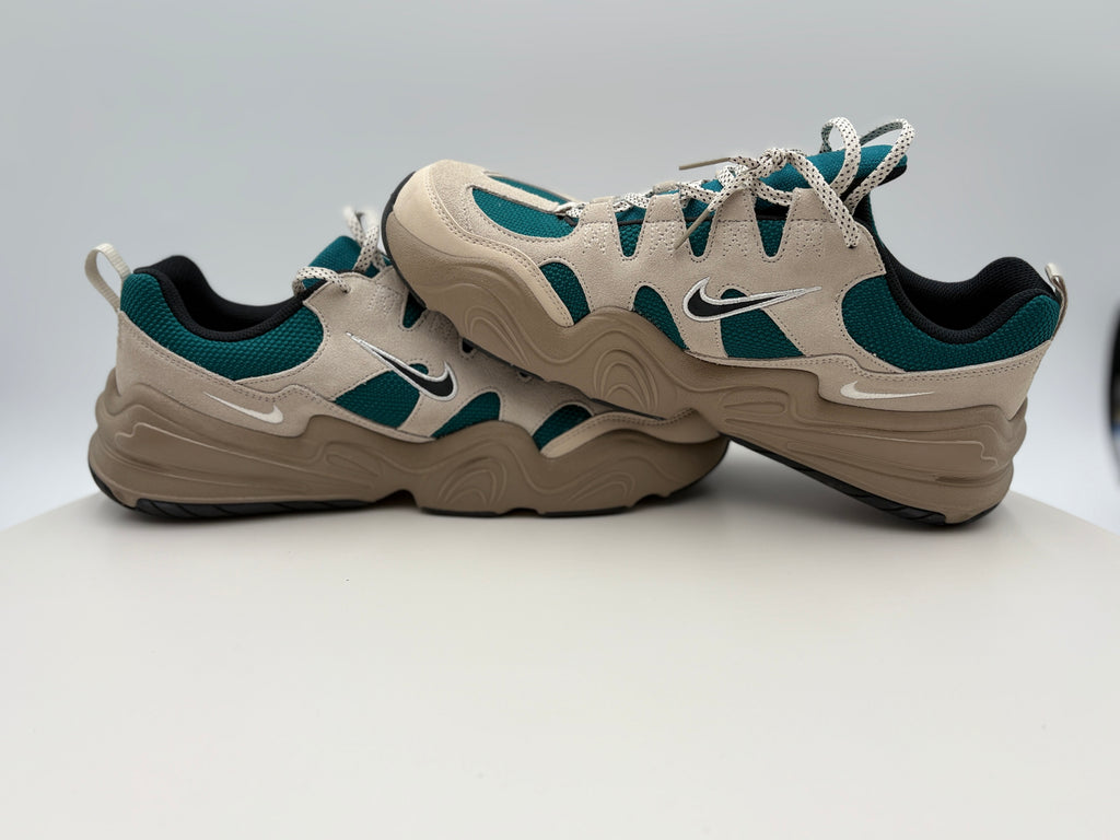 Nike Tech Hera Light Orewood (FJ9532-110)