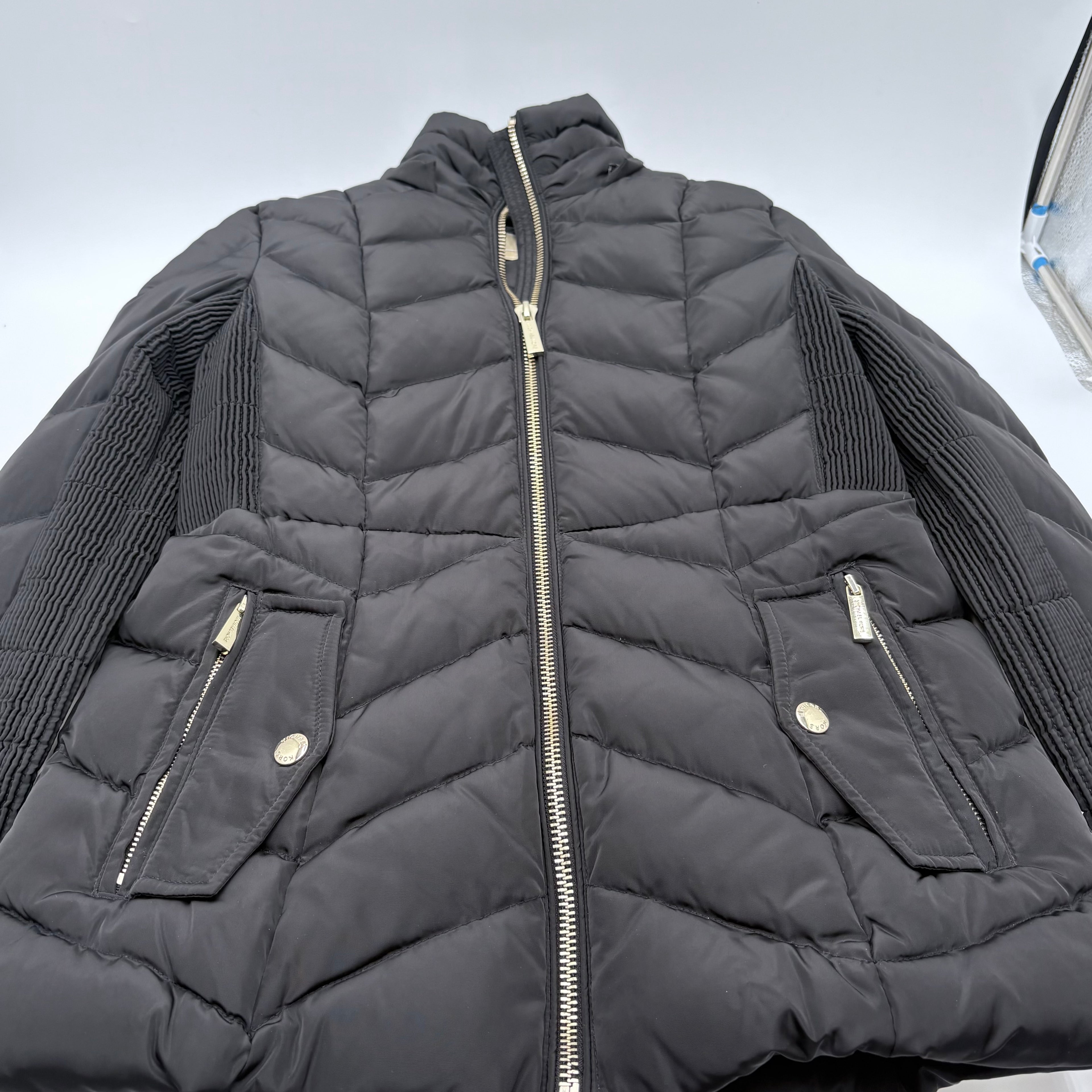 Michael Kors long sleave puffer jacket, size petite small
