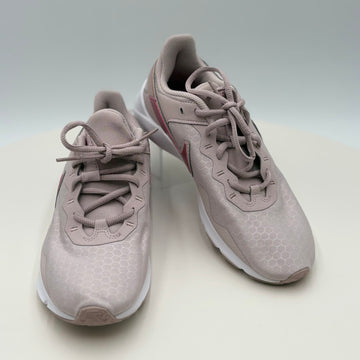 Nike Legend Essential 2, Platinum Violet sneakers, CQ9545-003, like new