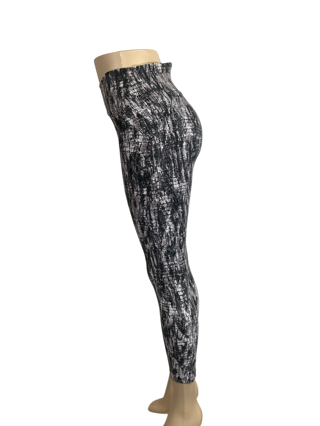 Lululemon patterned leggings
