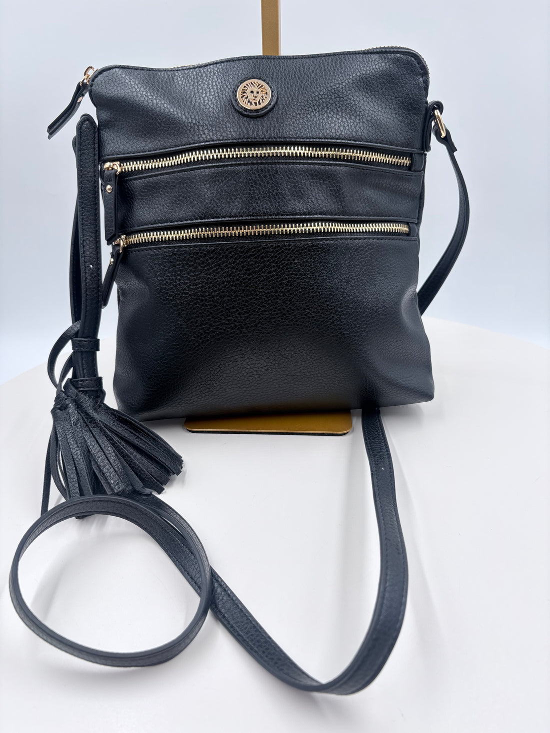 Anne Klein crossbody purse