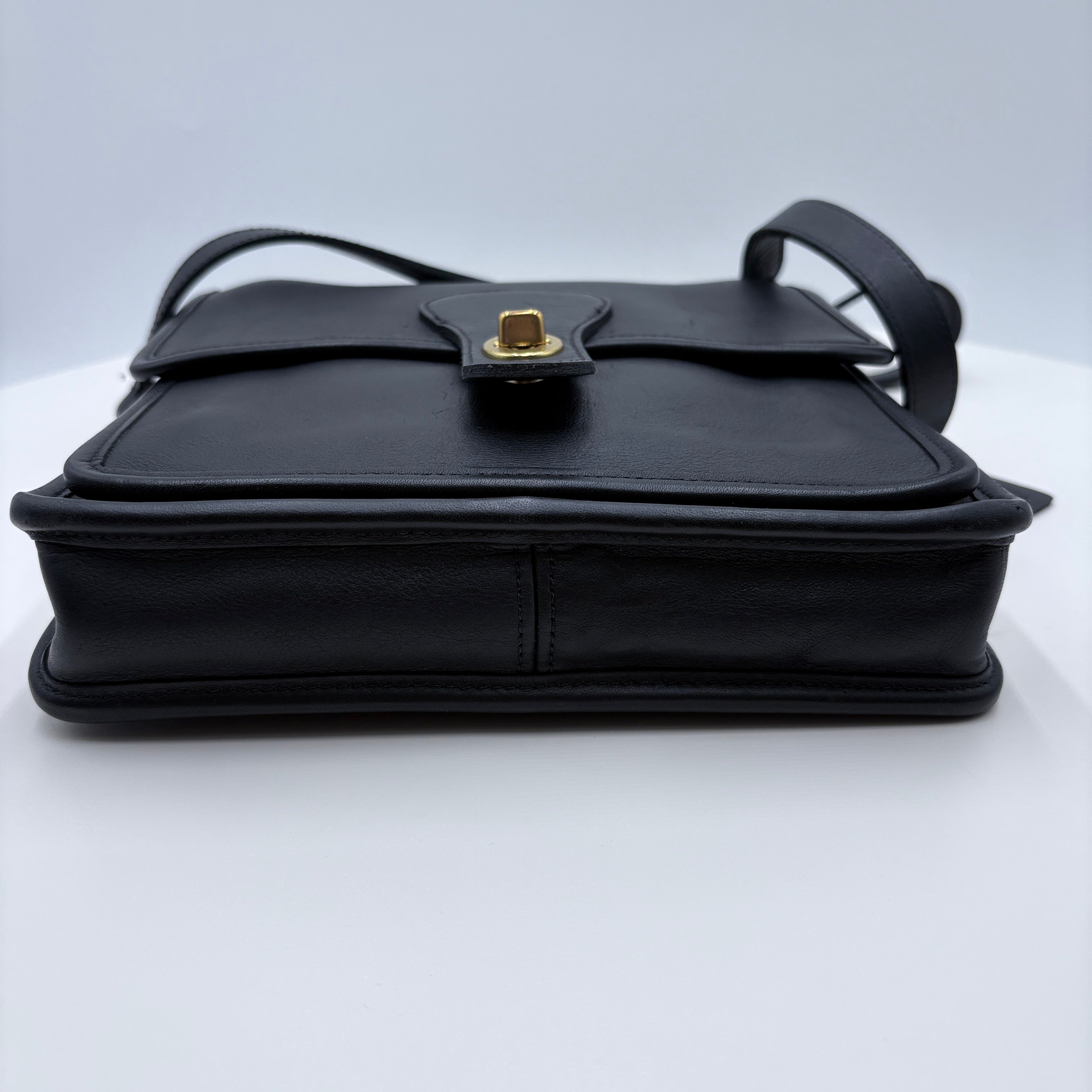 Authenticated Coach, Hobo Handbag purse