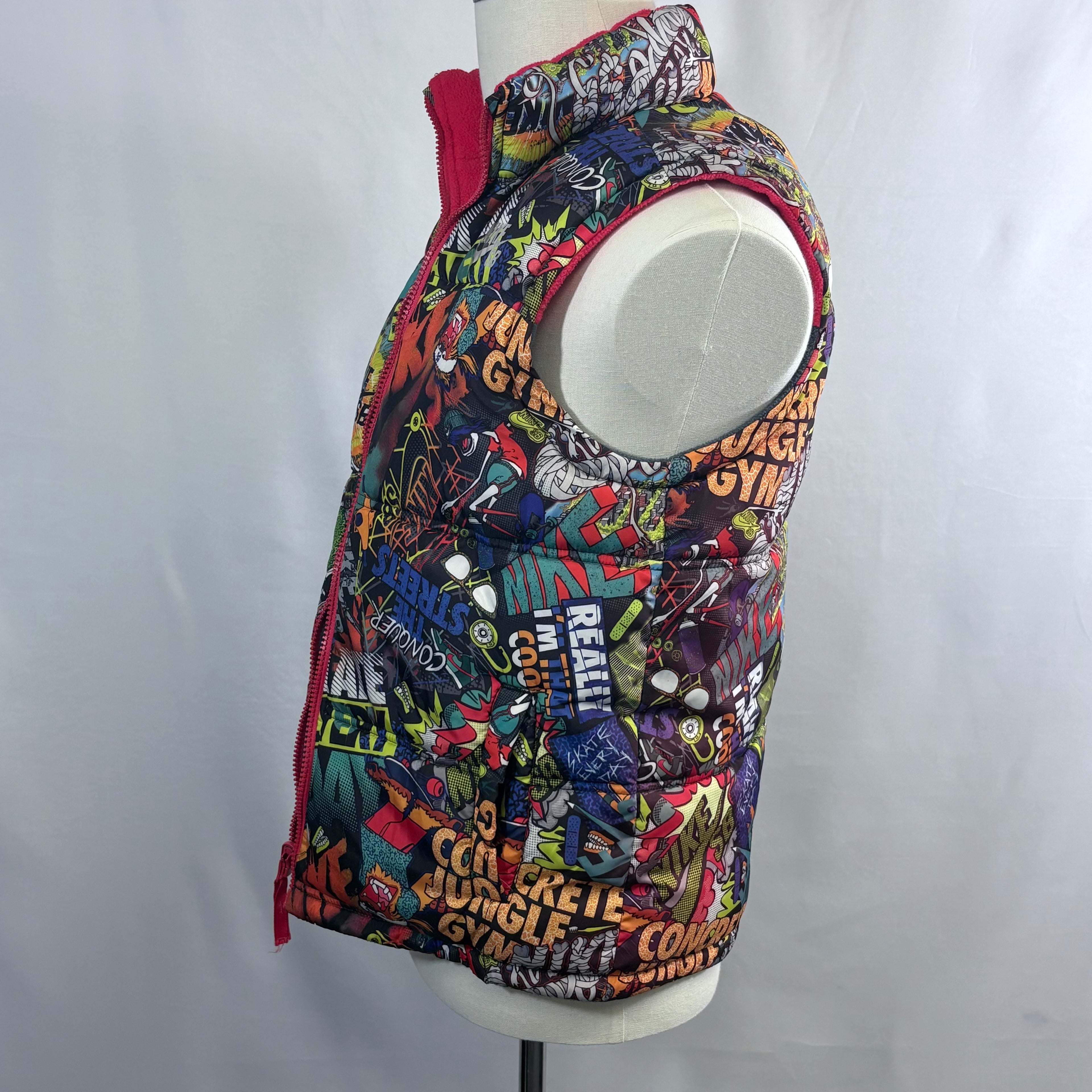 Nike Men's reversable puffer vest, size medium