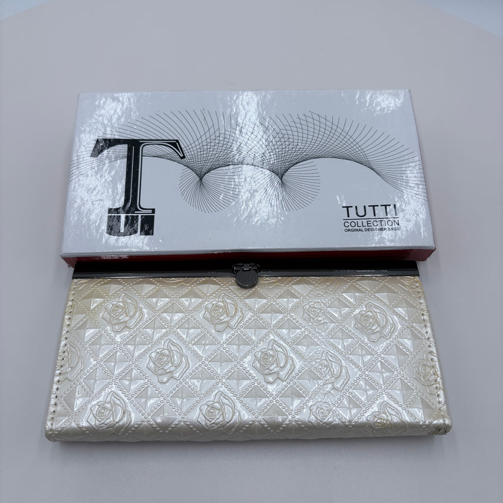 Bello Tutti wallet