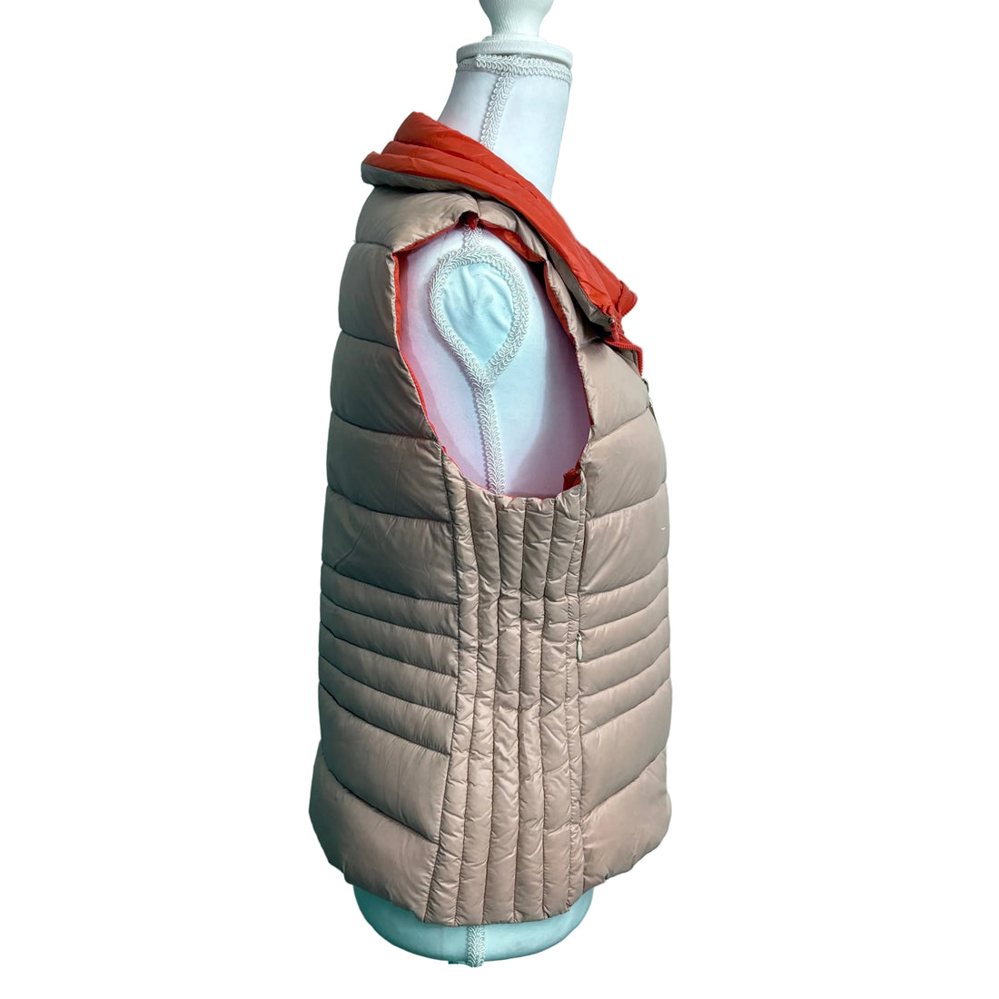 Vince Camuto down puffer vest, size small