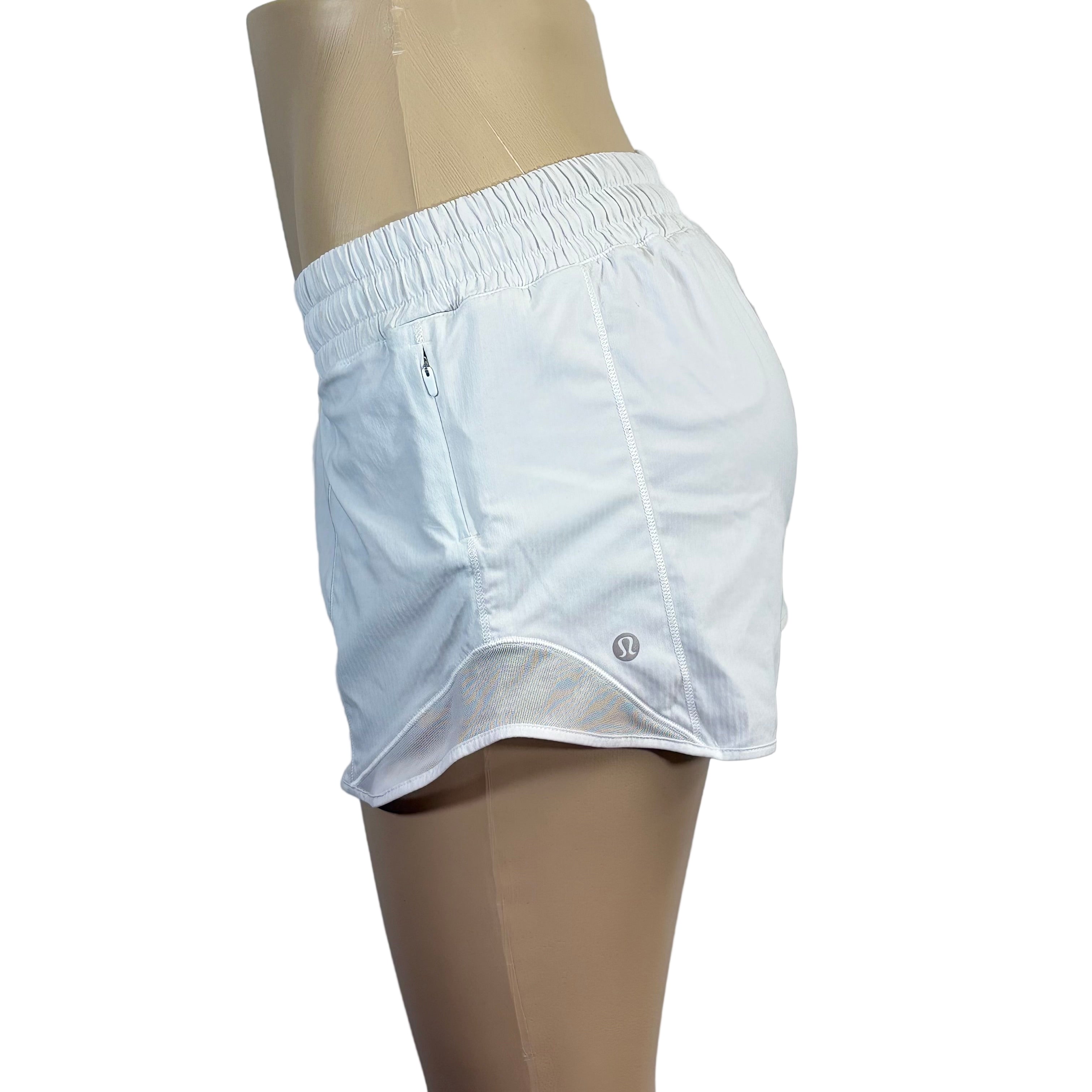 Lululemon Shorts, size 6