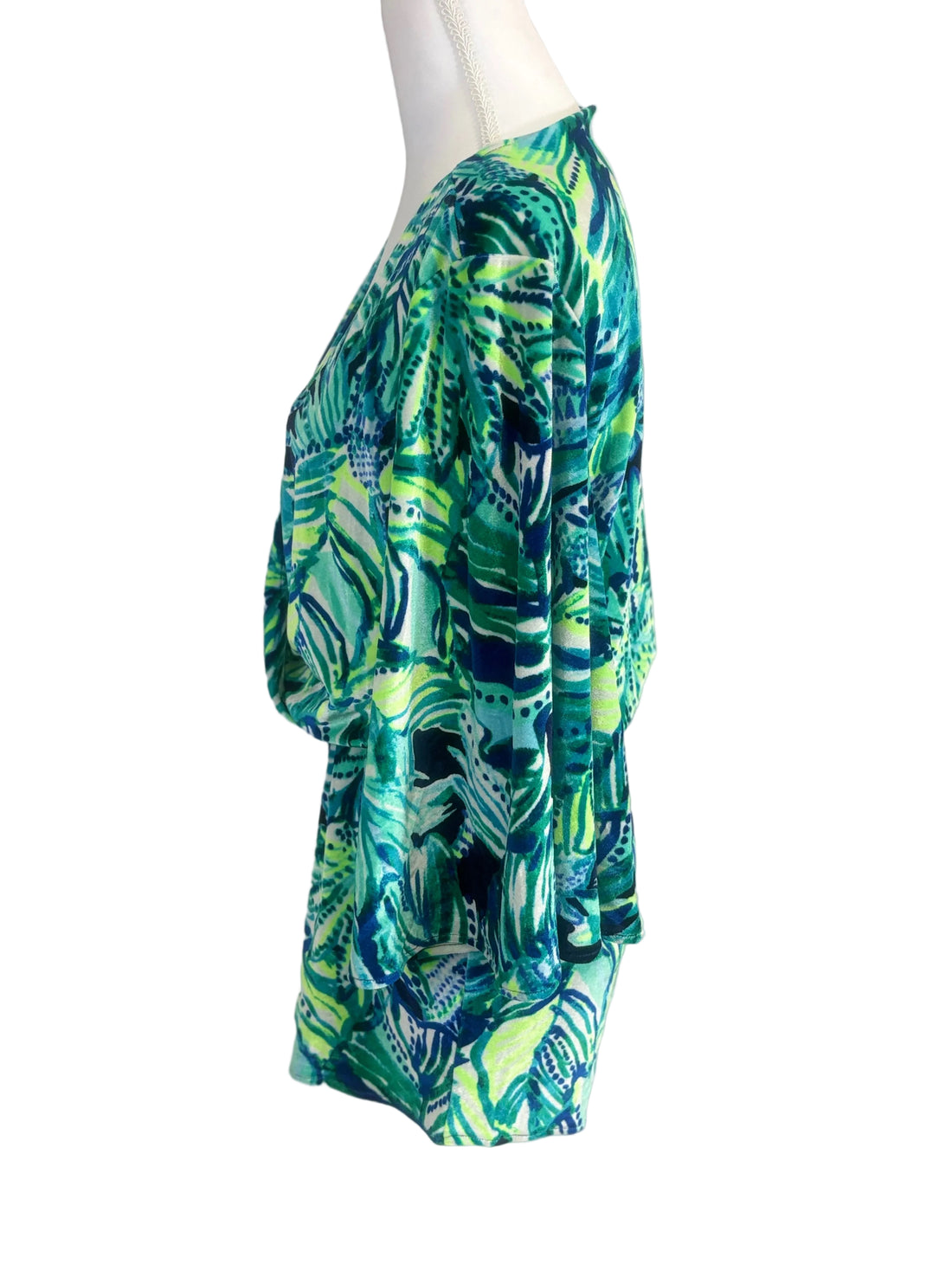Lilly Pulitzer velvet short sleeve dress, with flared sleeves
