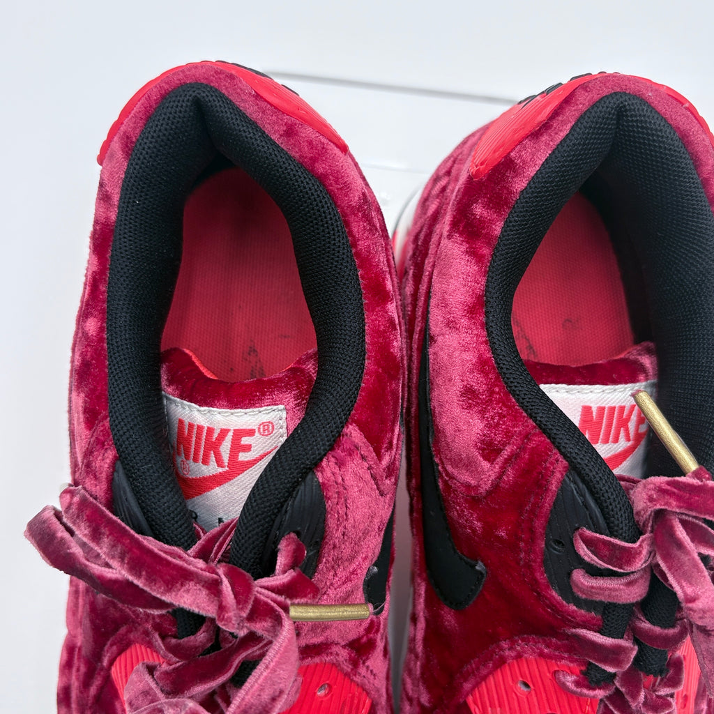 Authenticated Nike Air Max 90, infrared red sneakers