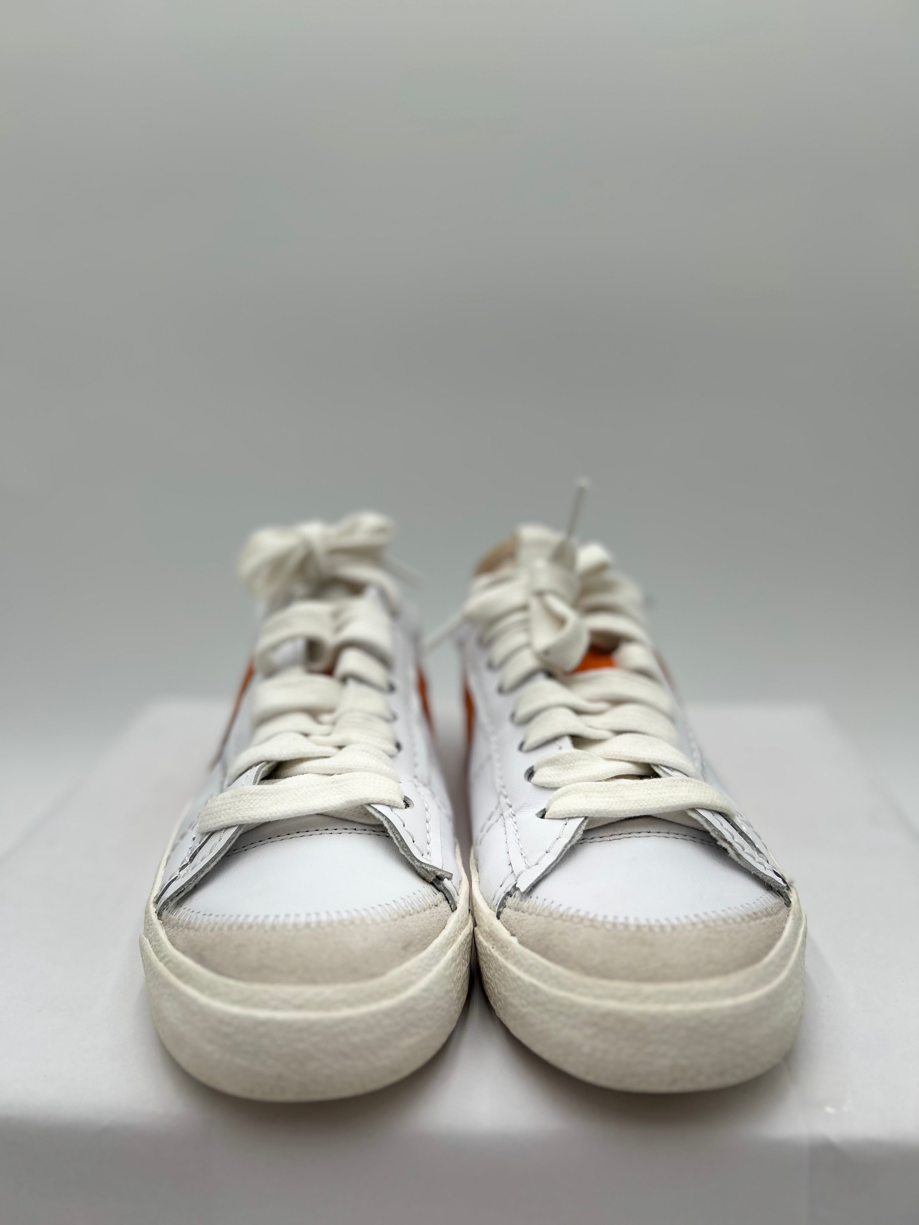 Nike Blazer Low 77 Jumbo Orange