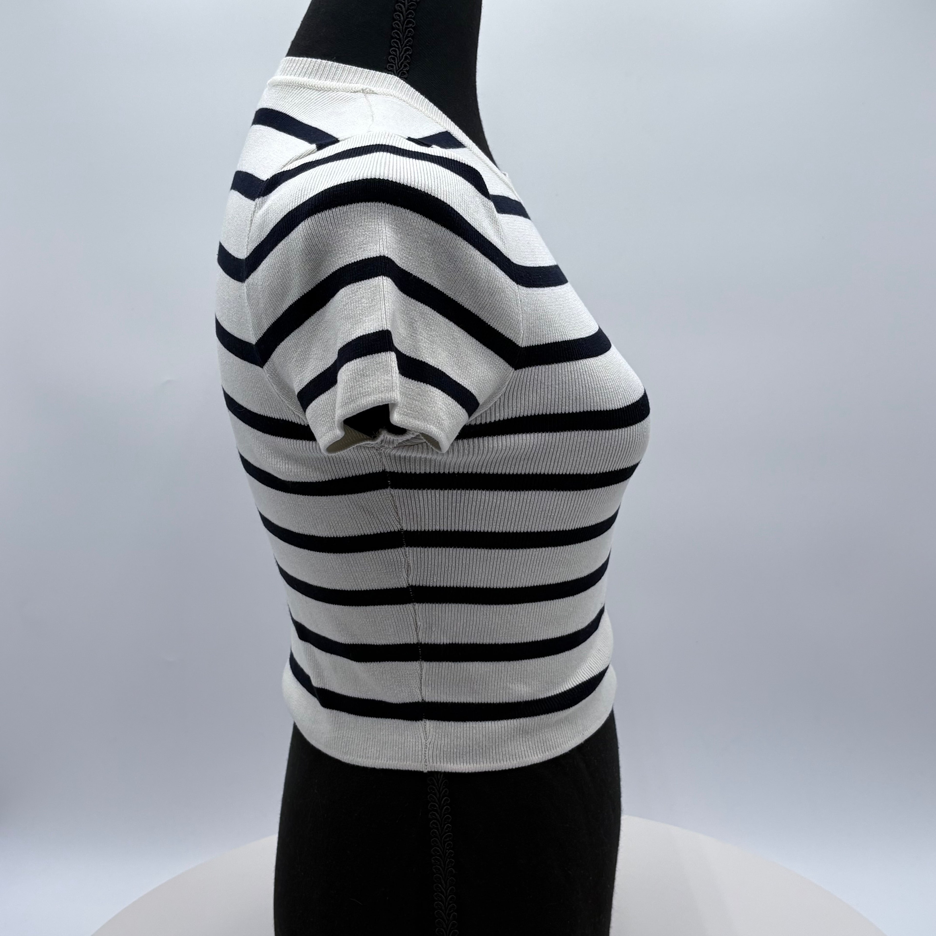 Zara short sleeve shirt, size medium