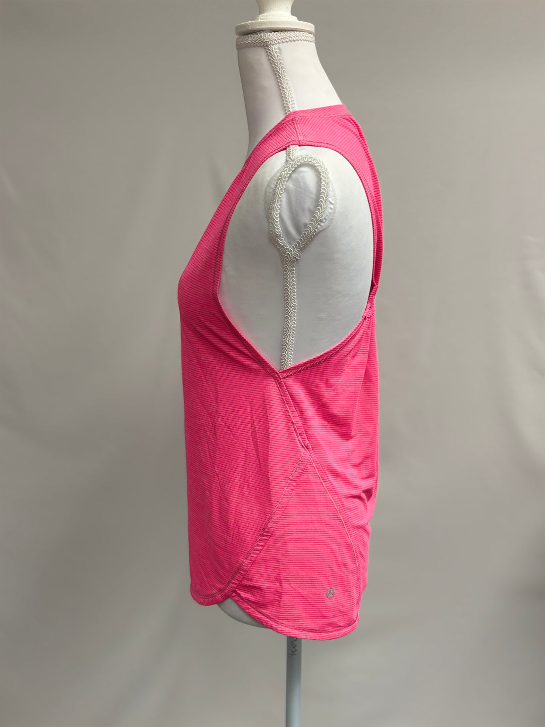 Lululemon Pink Tank-top