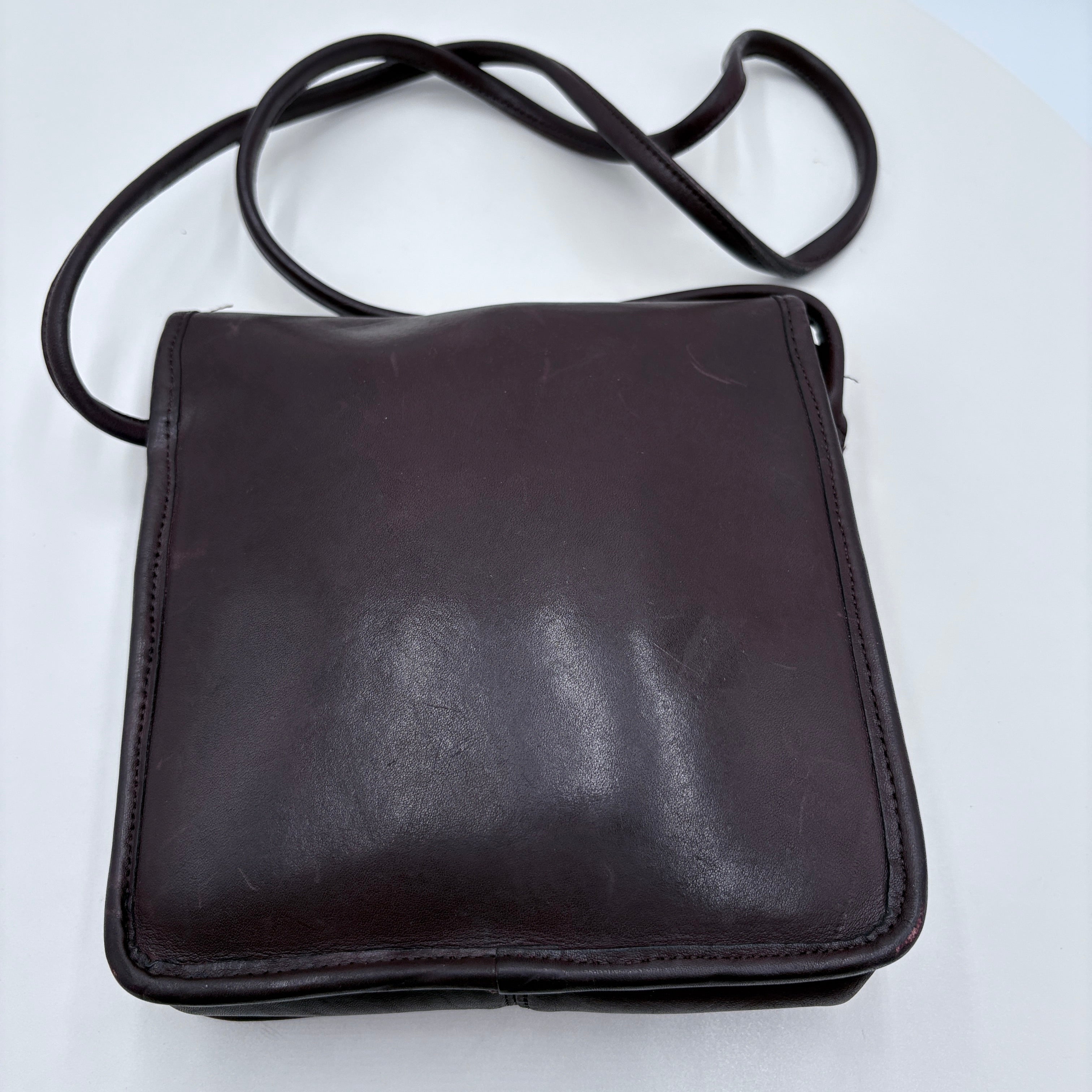 Authenticated Vintage Coach Crossbody ‚Because Real Luxury Doesn't Pretend