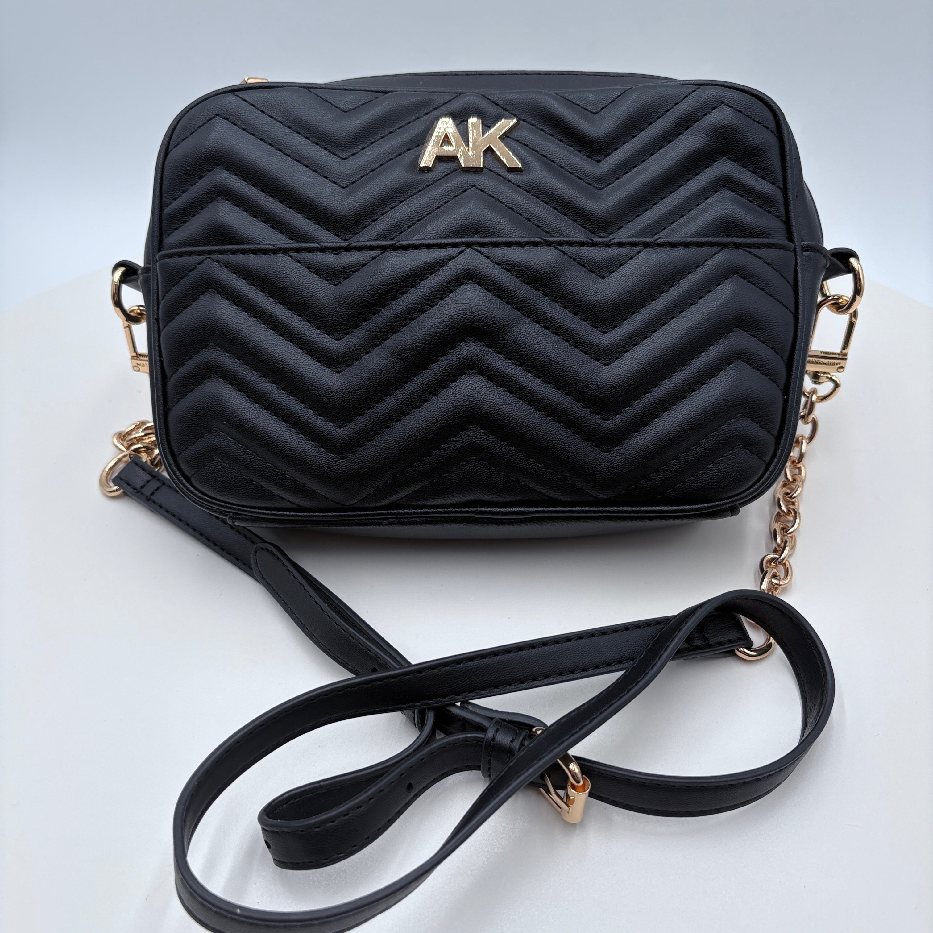Ann Klein cross body purse