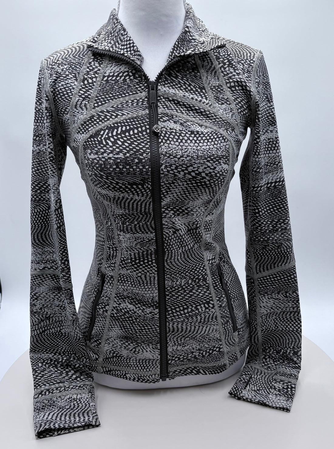 Lululemon sweatshirt, size small