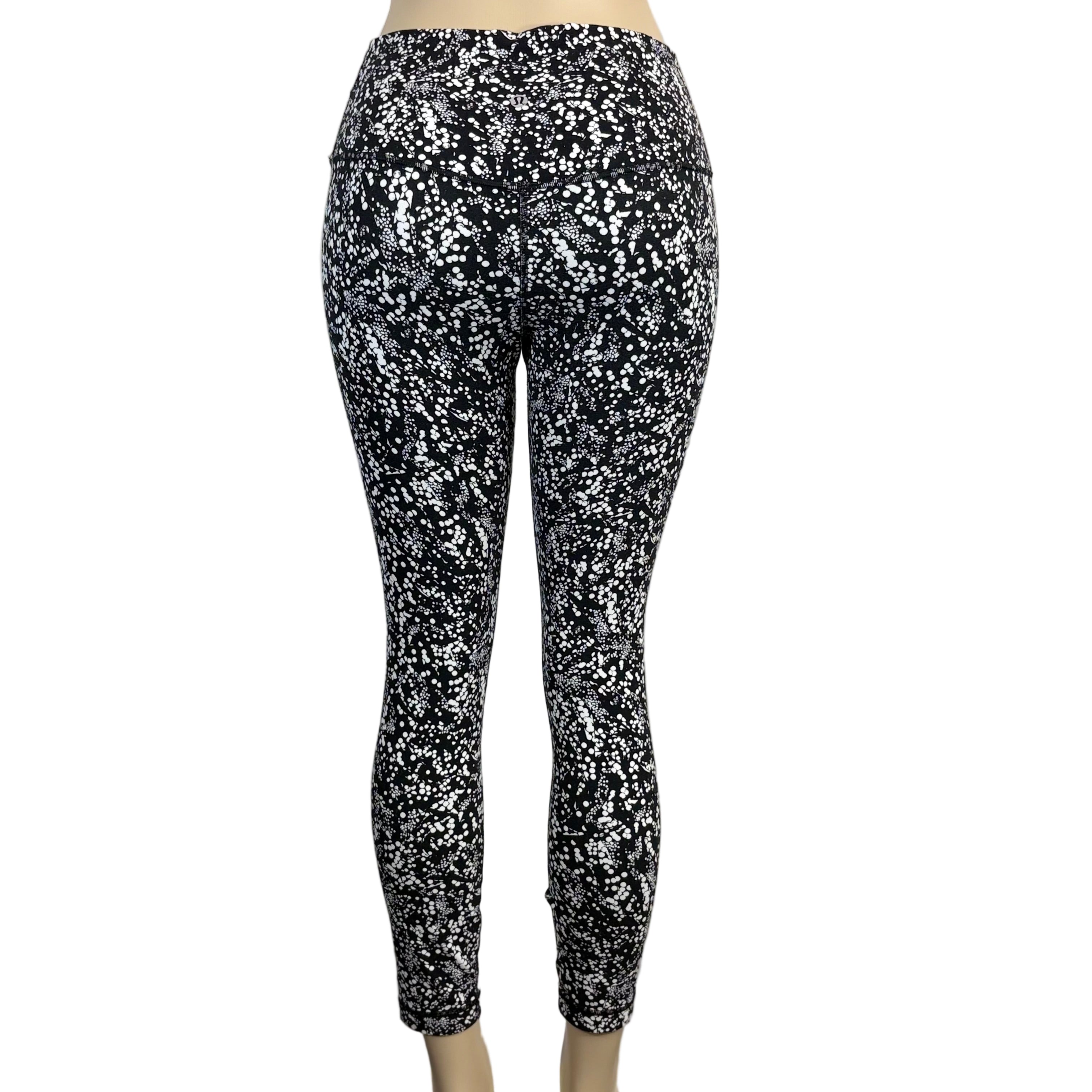 Lululemon Leggings, size 8