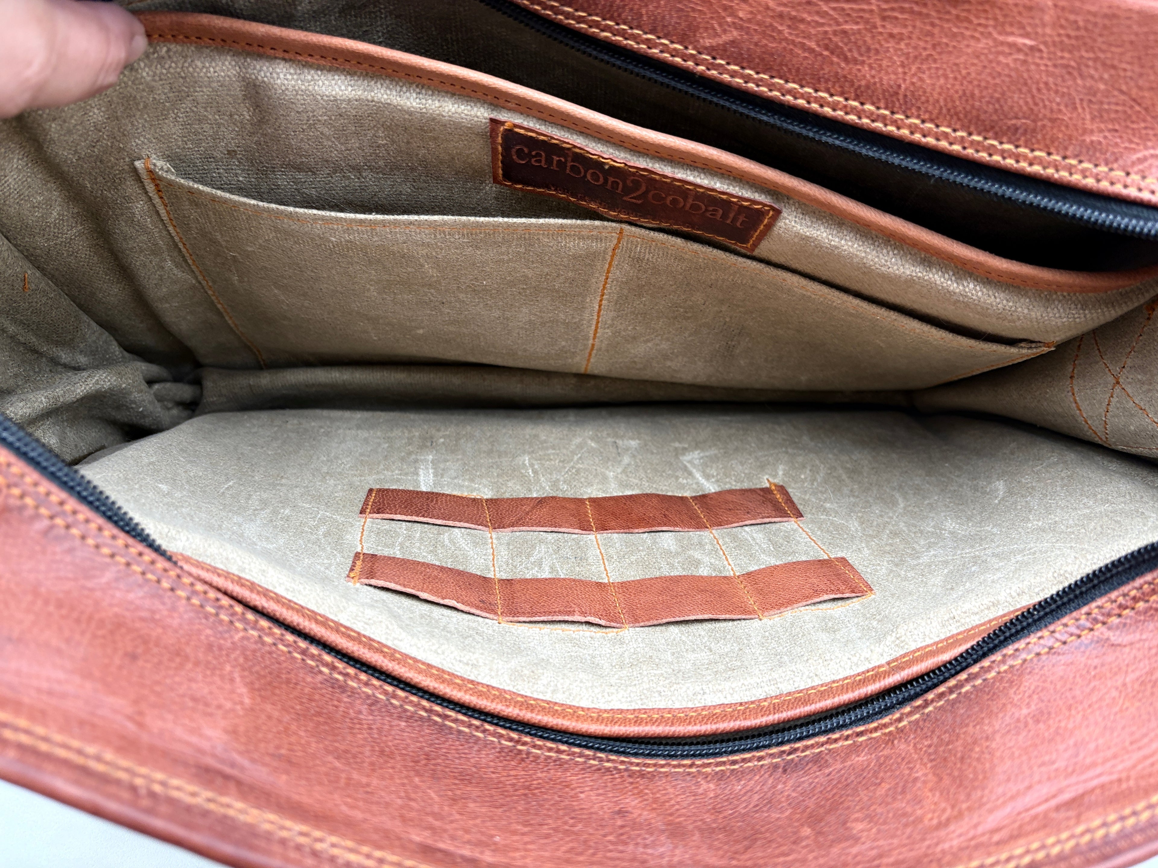 Carbon2Cobalt leather messenger bag