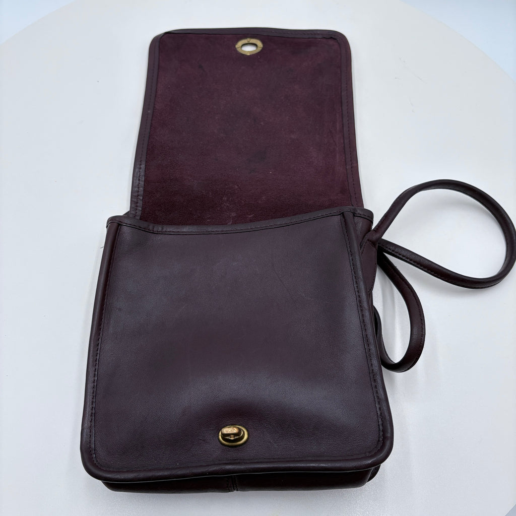 Authenticated Vintage Coach Crossbody ‚Because Real Luxury Doesn't Pretend