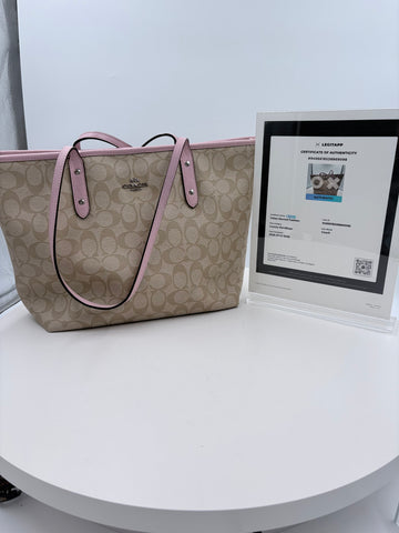 Authentic Coach Tote w/zipper