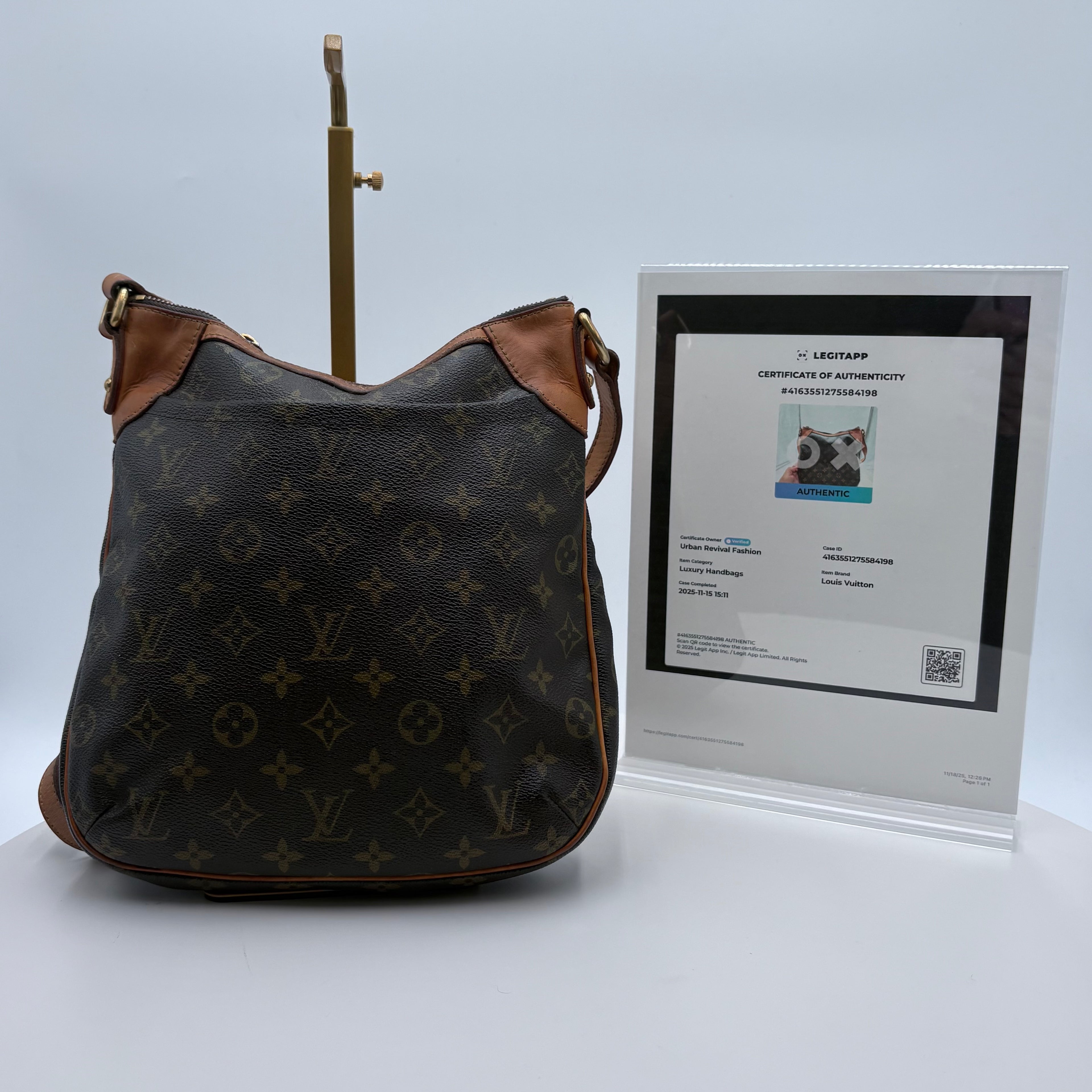 Authenticated Vintage Louis Vuitton cross body purse