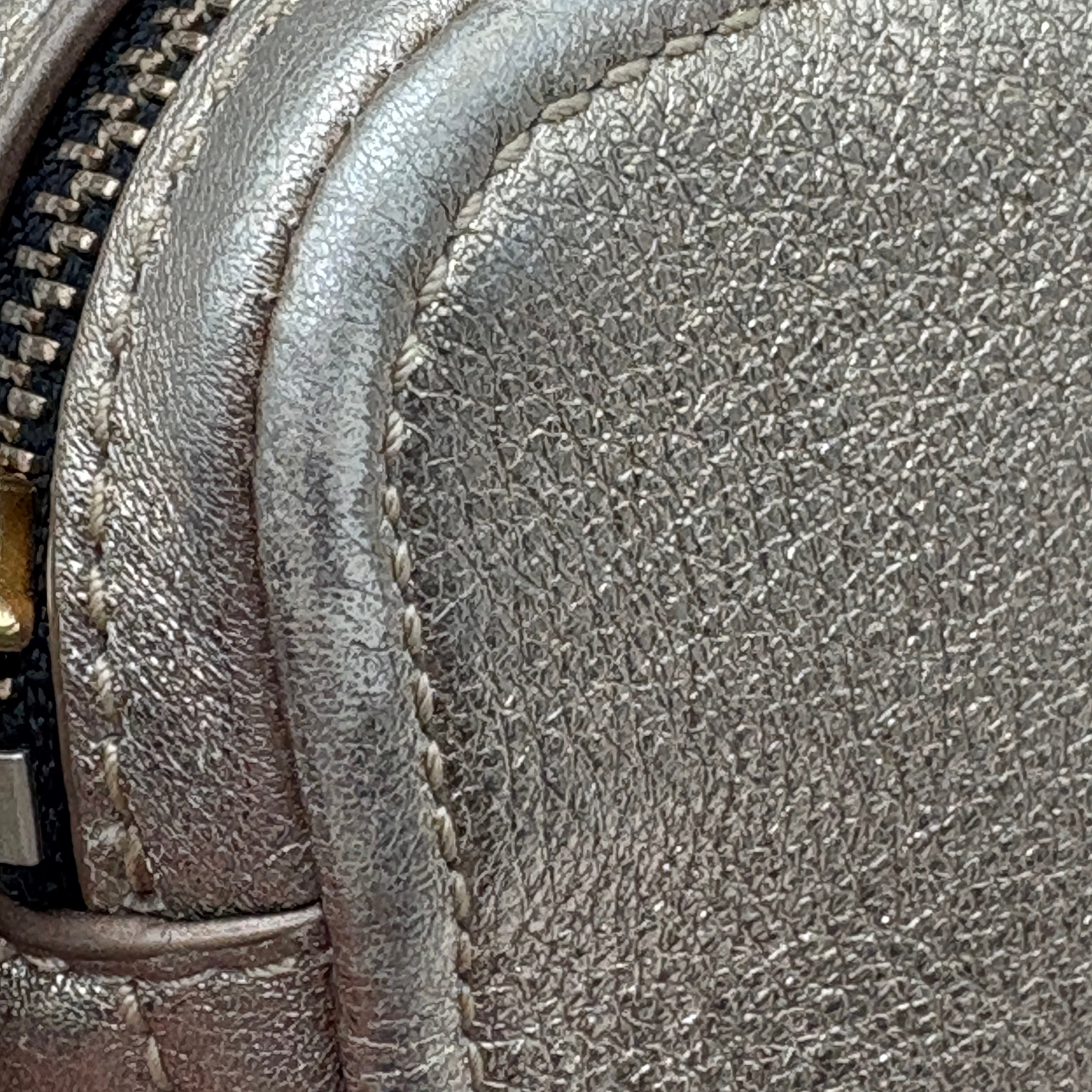 Marc Jacobs Snapshop cross body purse with gold chain