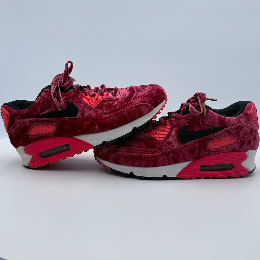 Authenticated Nike Air Max 90, infrared red sneakers